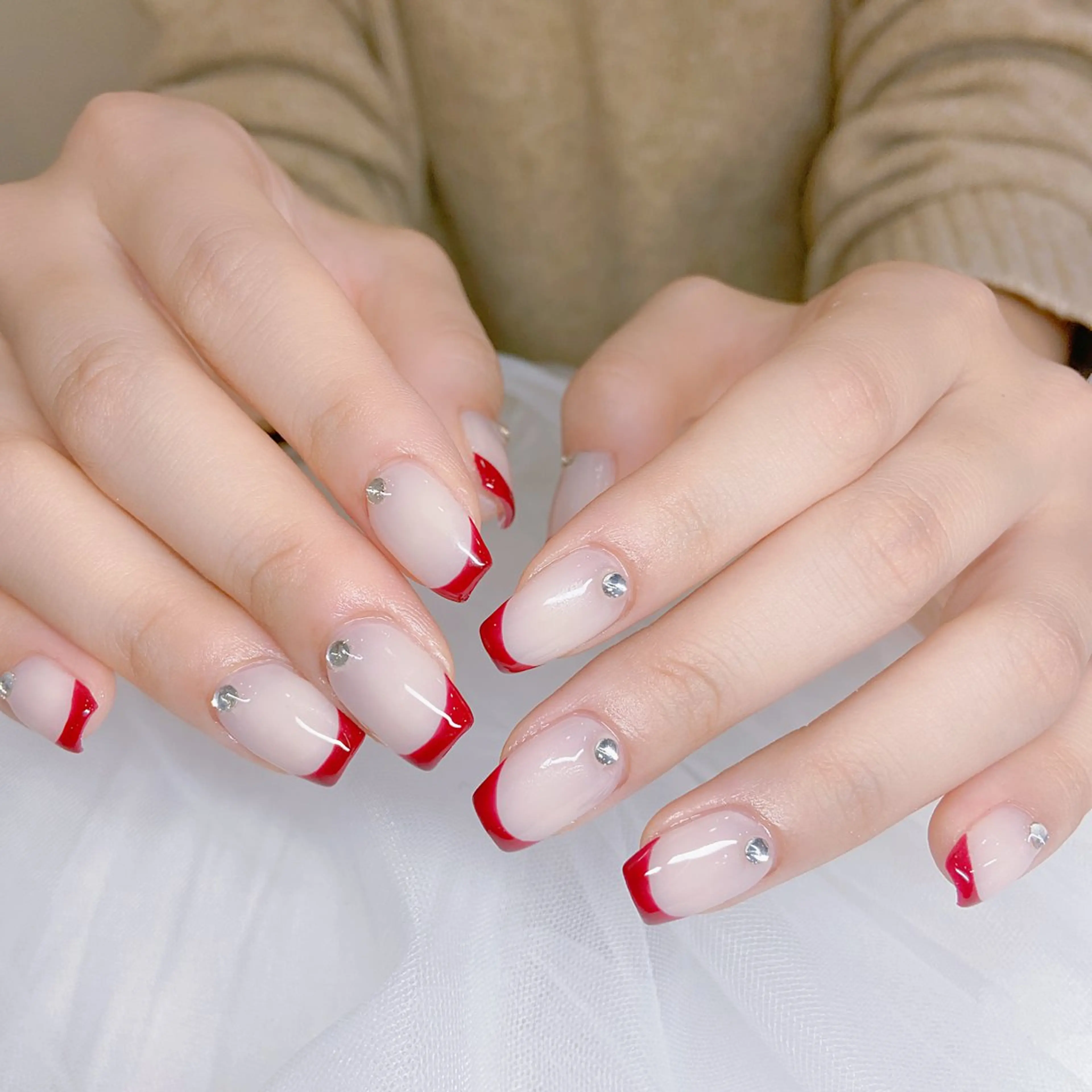 ネイル ハンドネイル ハンドケア The Nail & Eye Lashの眉毛・アイブロウイメージ