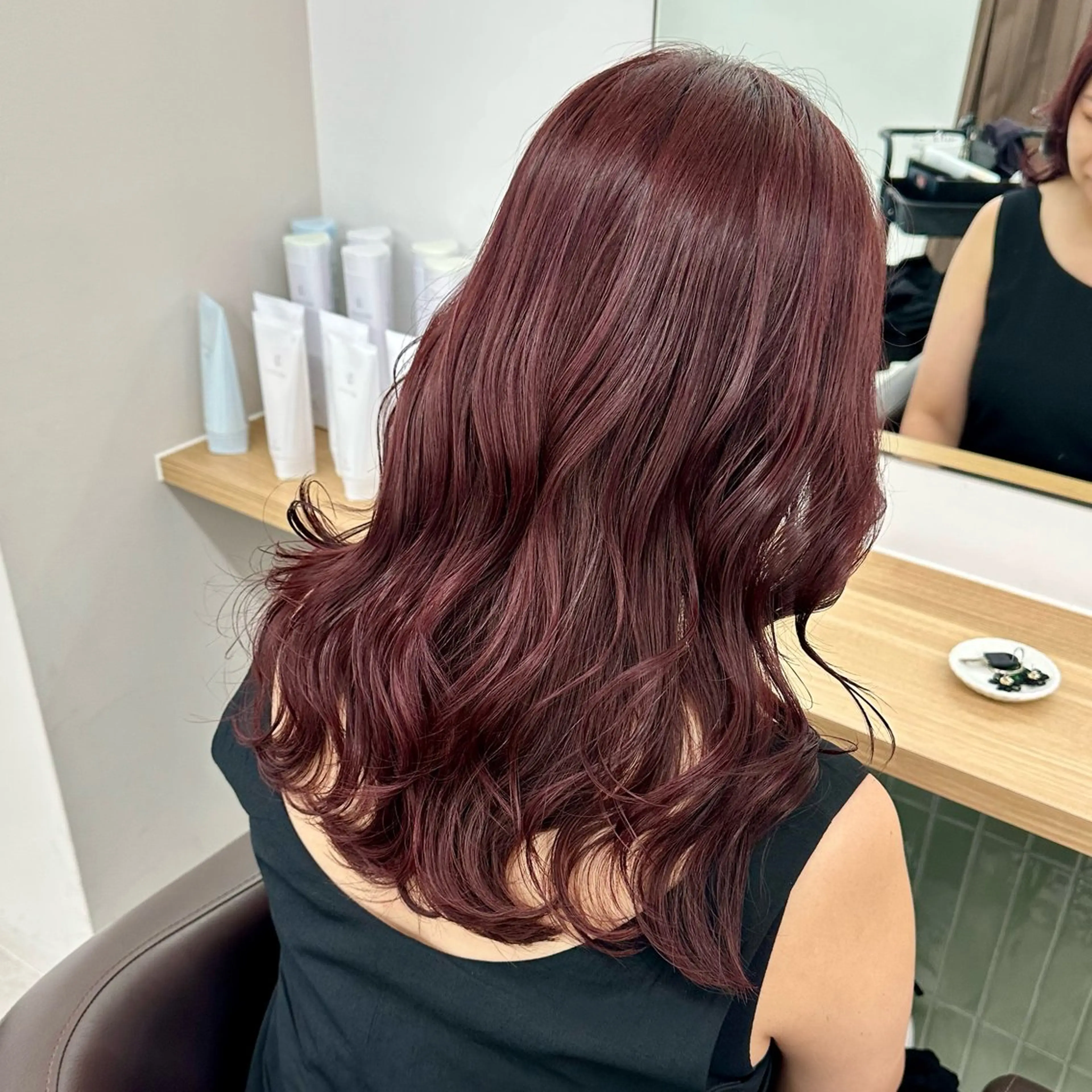 ミディアム カラー カット ヘアカラー トリートメント ブリーチなし/レイヤ ー特化🌈Tommyのヘアスタイル