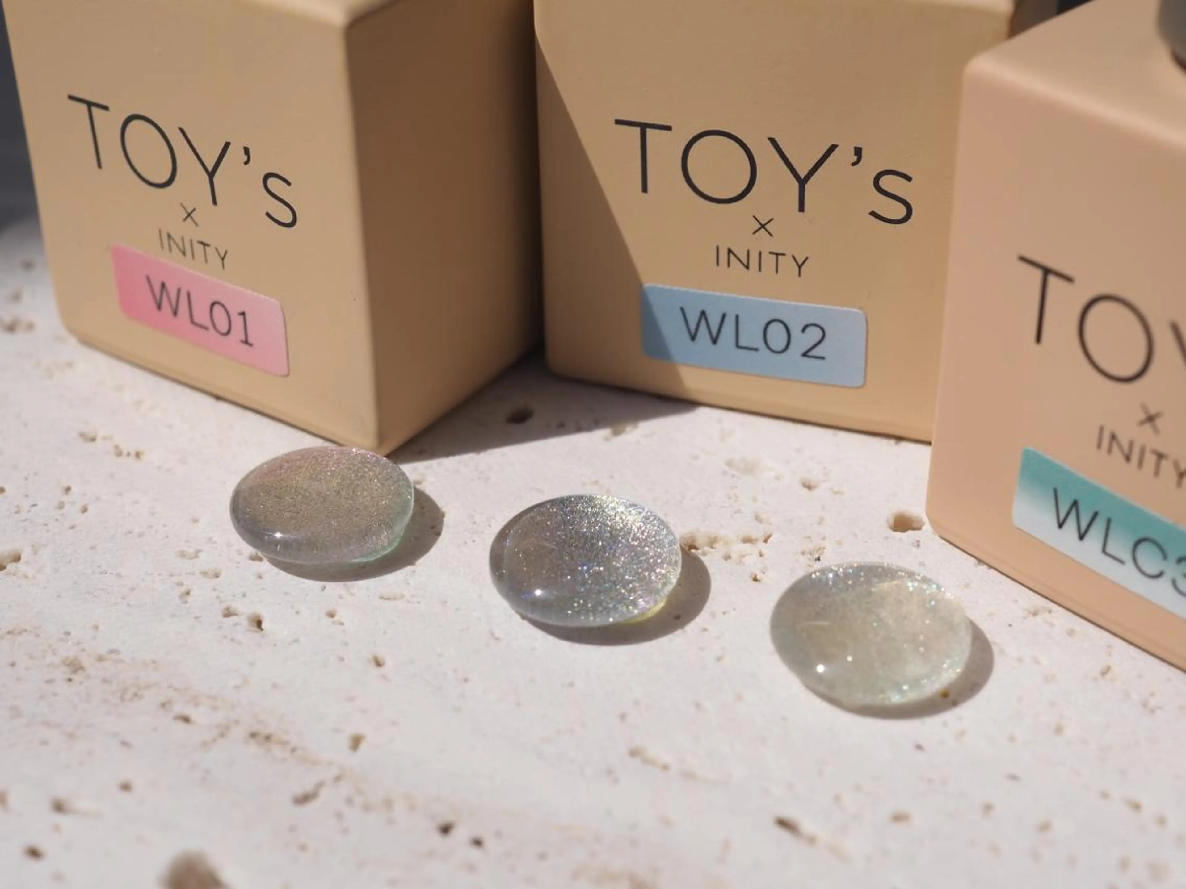 ネイル マグネットネイル ショートネイル ホワイト ネイルとタロット/ ユウのその他イメージ