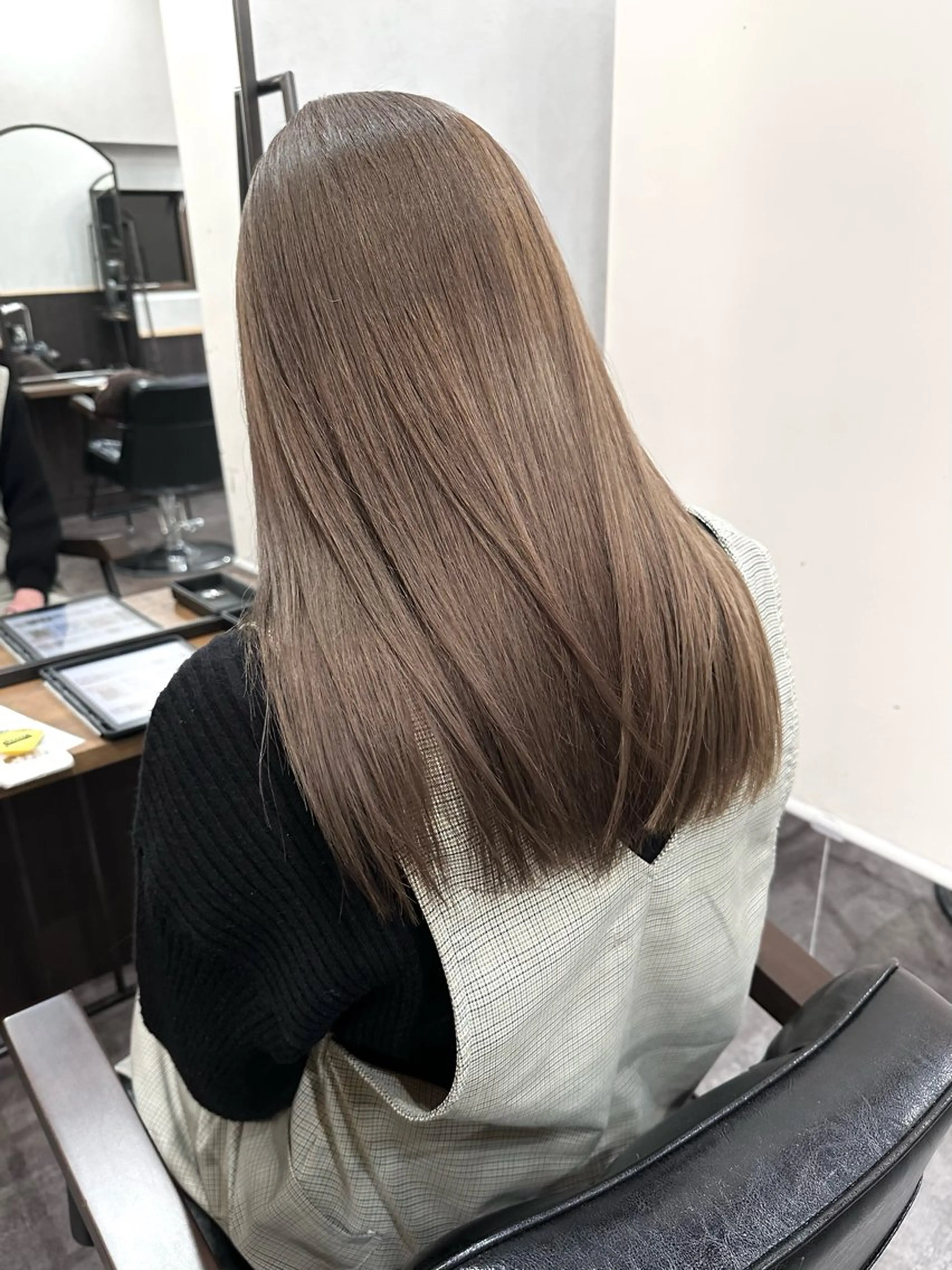 ロング ヘアカラー 💖透明感カラー HAYATO💖のヘアスタイル