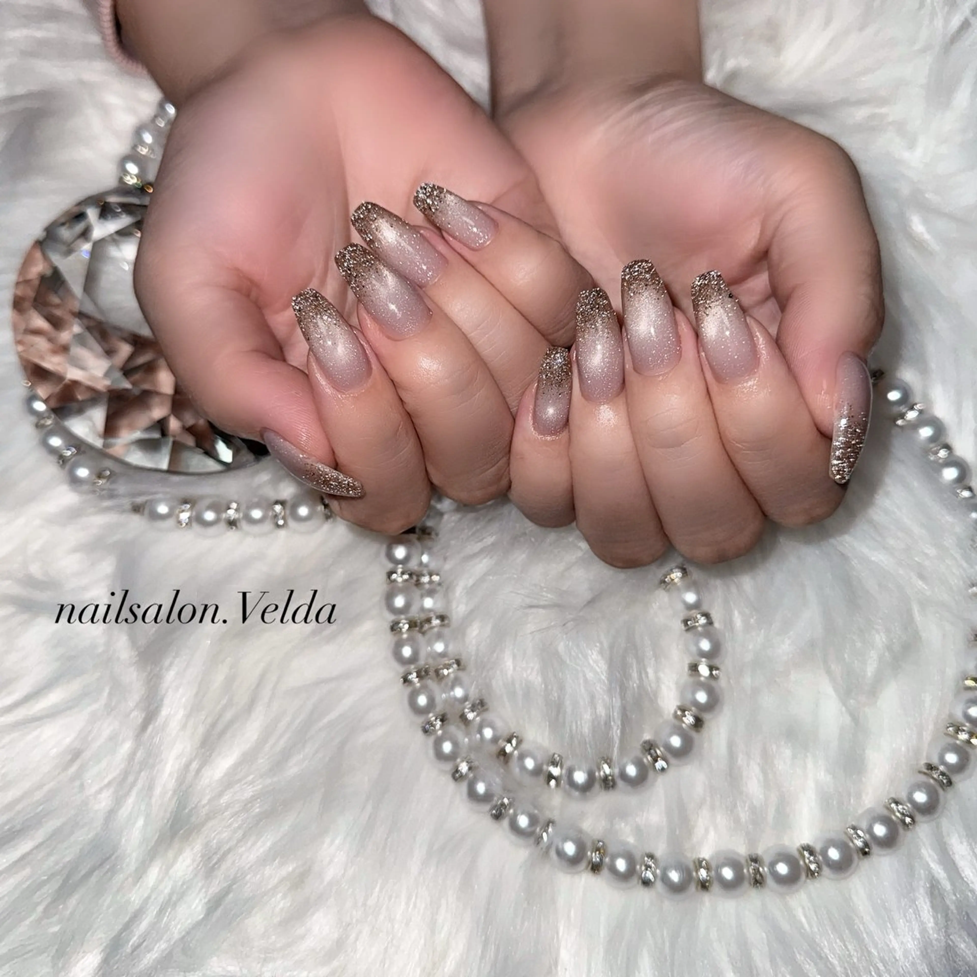 1番人気✨️【ジェル】マグネットorフラッシュ💅🏻(オフなし)の写真