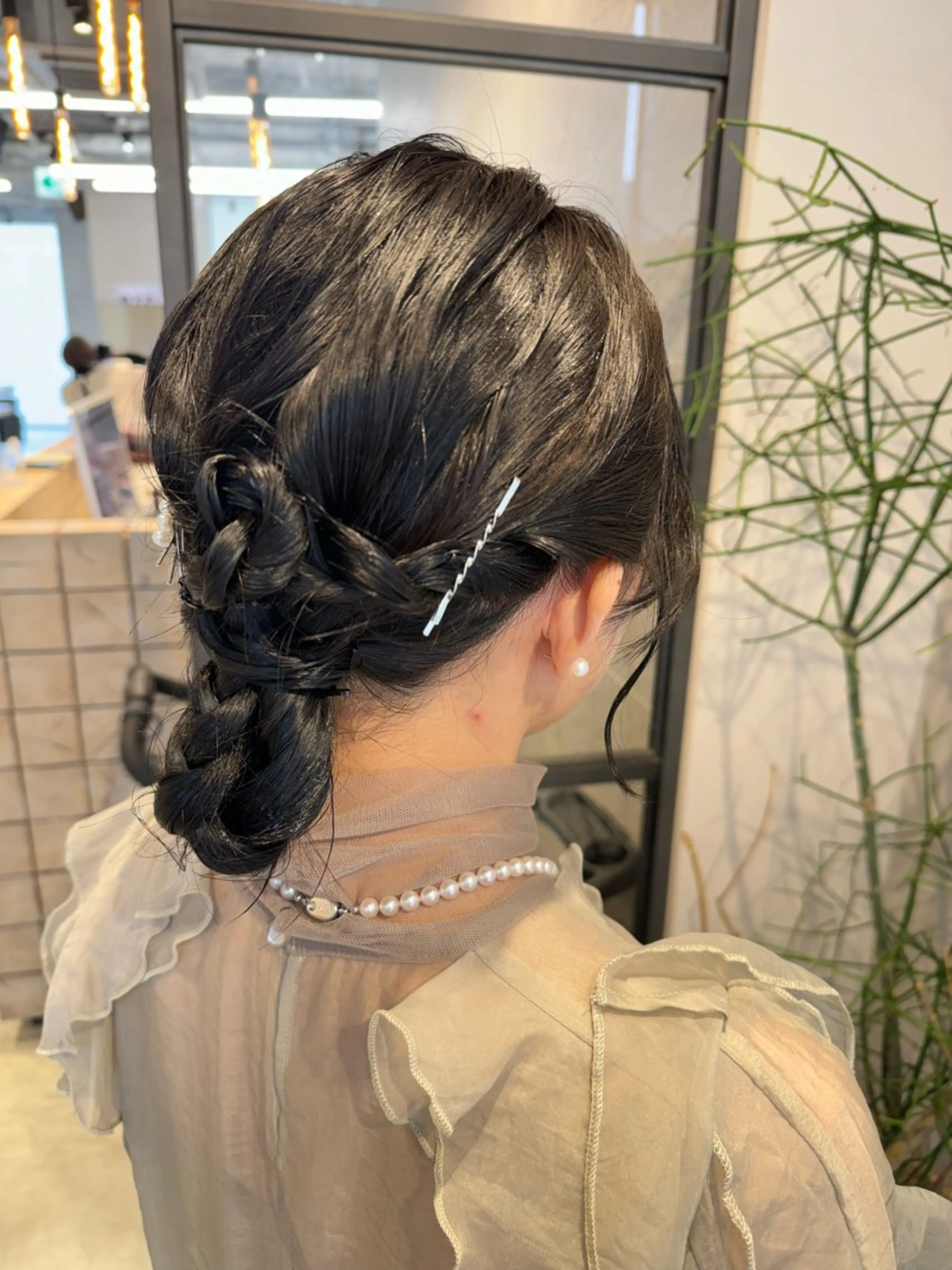 セミロング ヘアアレンジ 透明感カラー✨艶髪 制作🌱山根あゆみのヘアスタイル