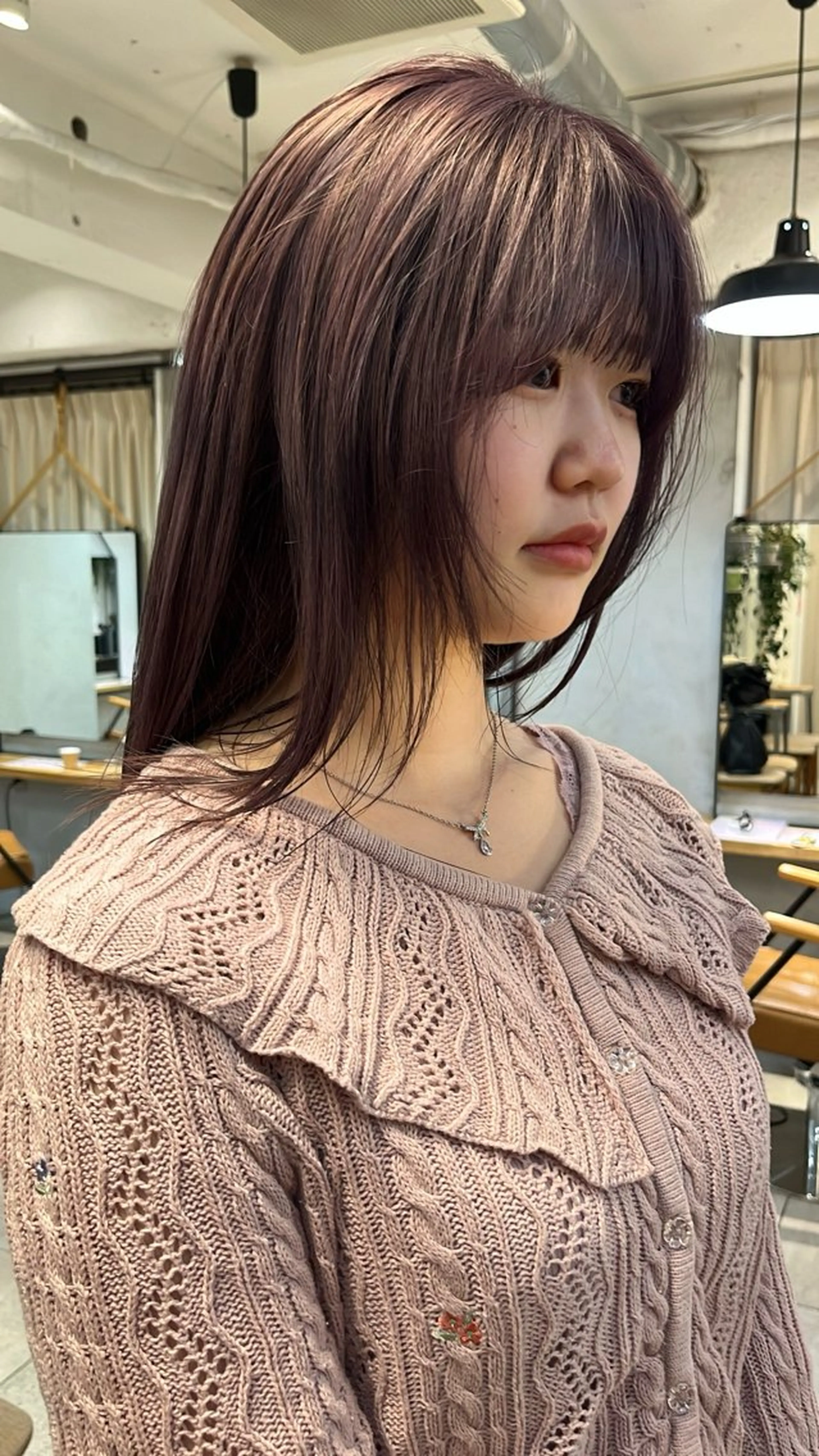 ロング カラー ブリーチ ダブルカラー グレージュ ラベンダーカラー ラベンダーグレージュ 赤み消しカラー/ オリーブ/トモキのヘアスタイル