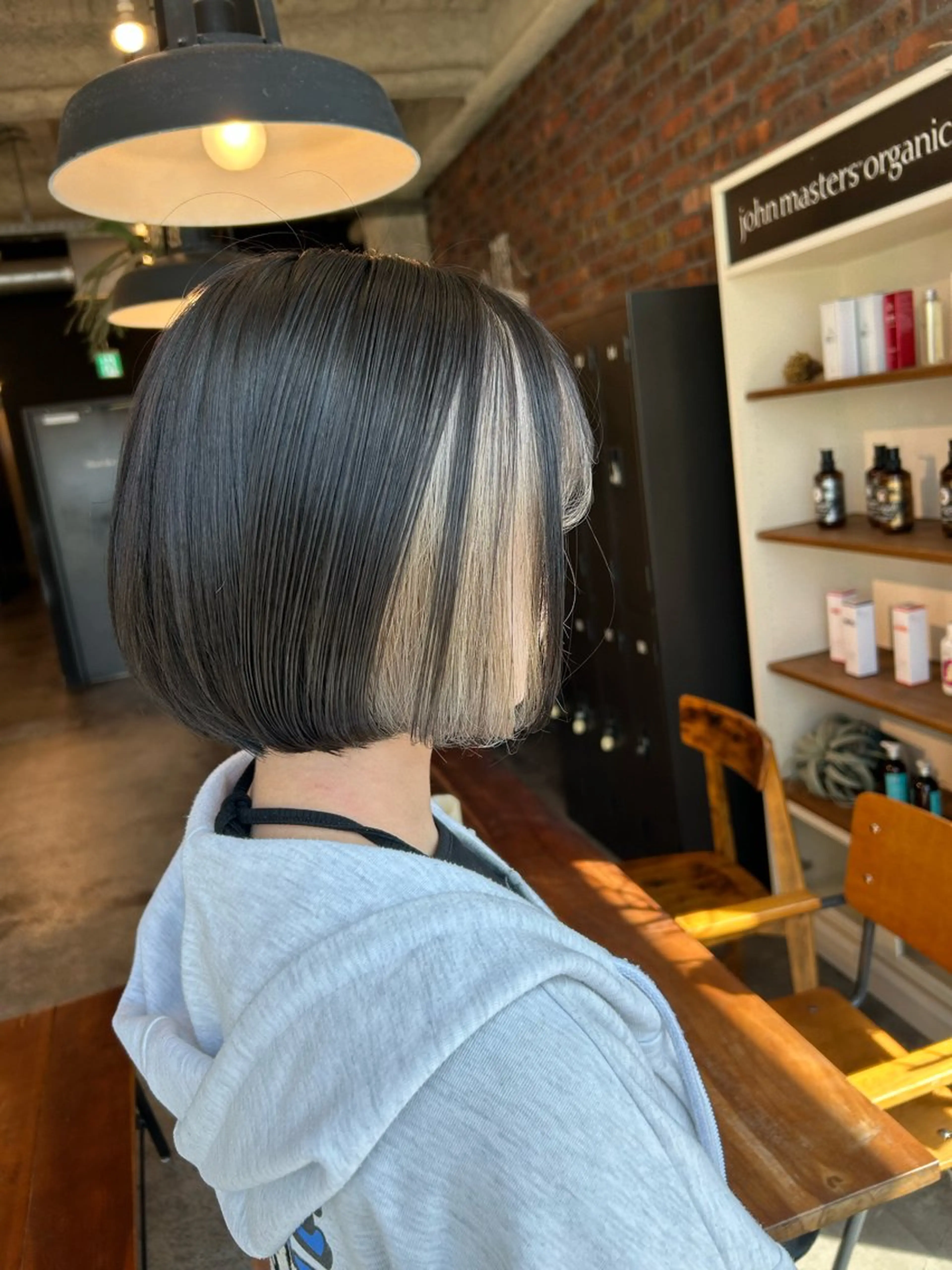 カラー ベージュカラー グレージュ ホワイトベージュ ヘアカラー the BRIDGE 加藤みのりのヘアスタイル