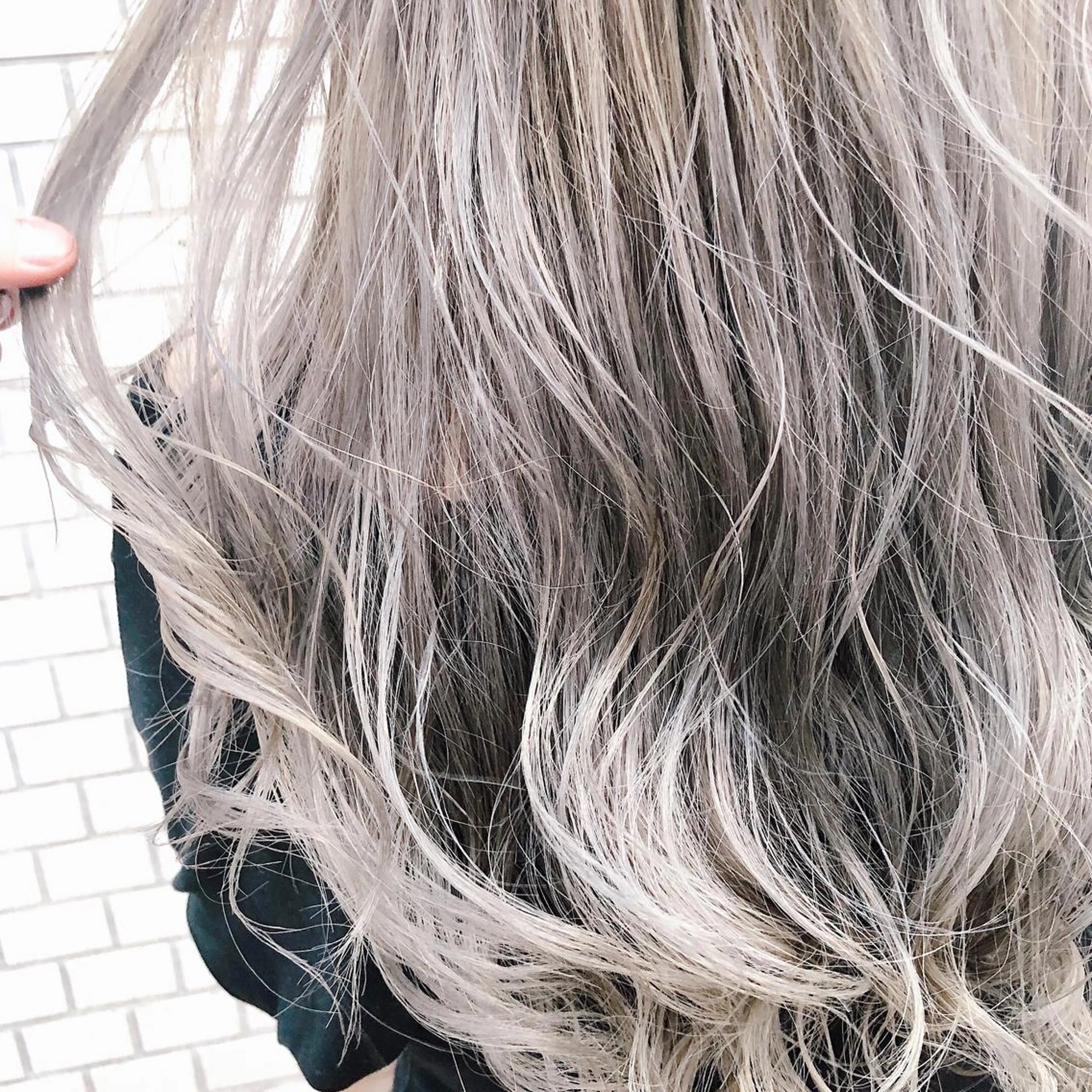 ロング カラー ブリーチ 海外レイヤー/ レイヤーカット/和田のヘアスタイル