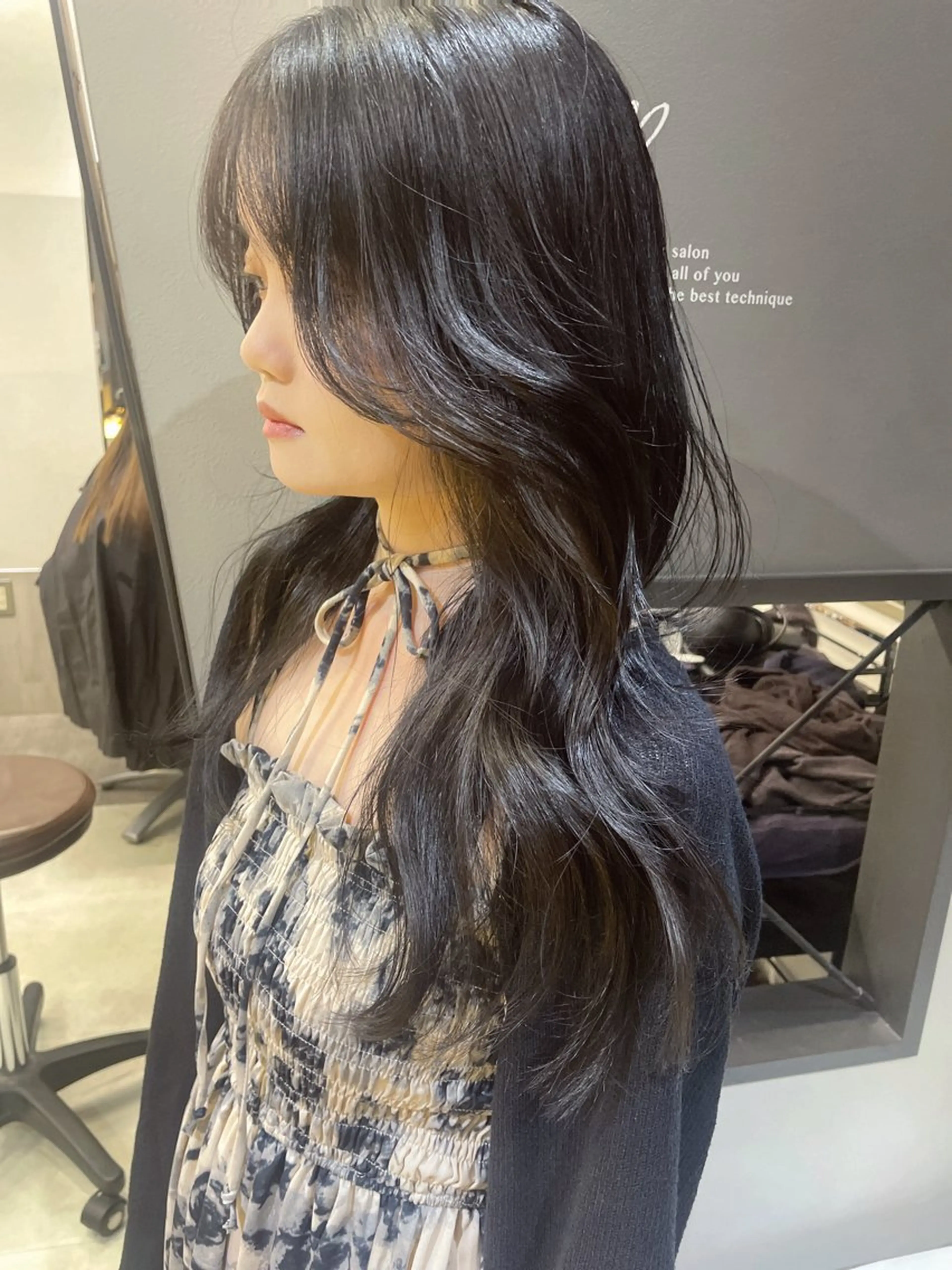 ロング カラー レイヤーカット AIRI layer cut hairのヘアスタイル