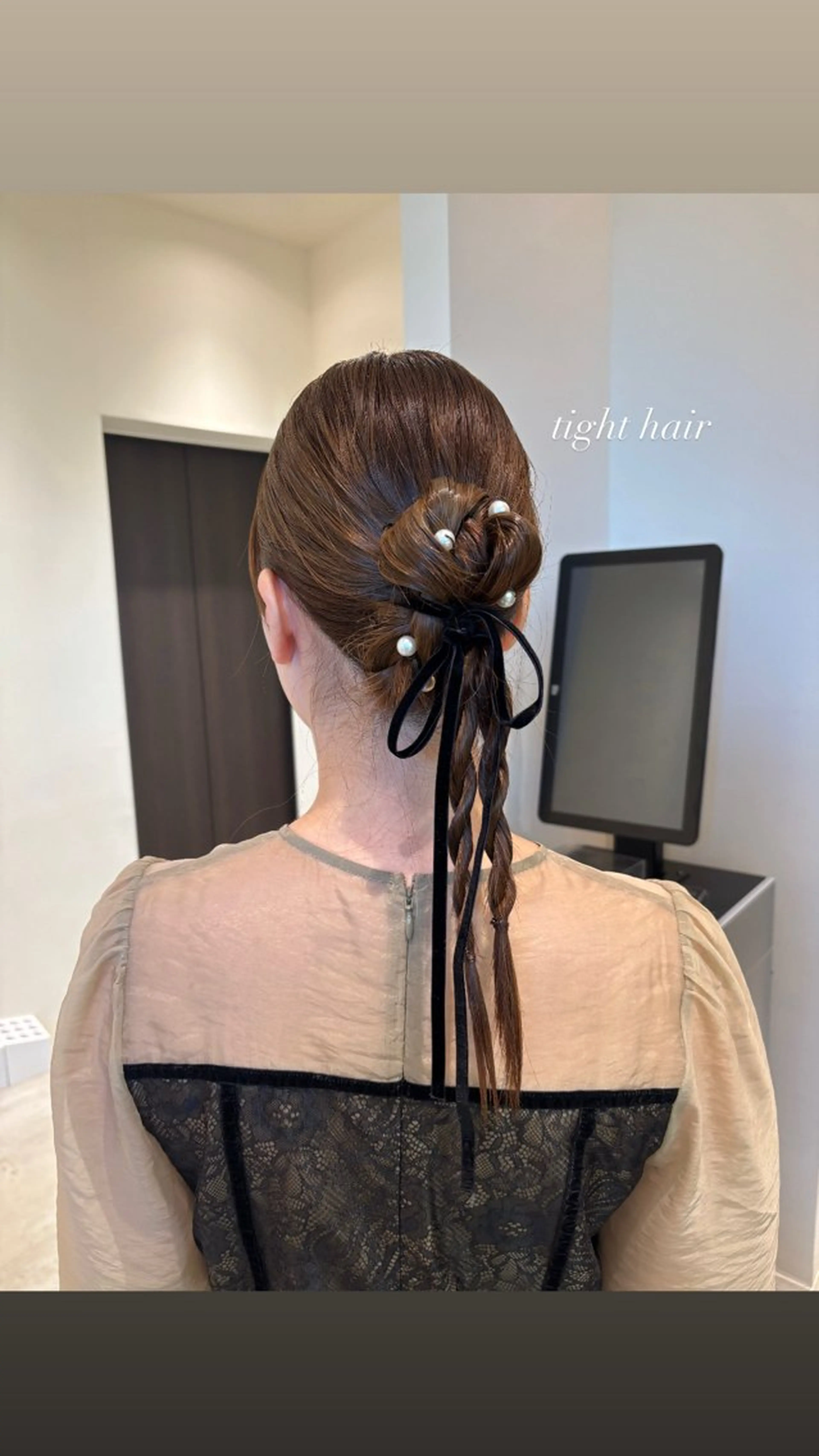 セミロング ヘアアレンジ ヘアセット 𝐚𝐲𝐚𝐧𝐞 /美髪/縮毛矯正のヘアスタイル