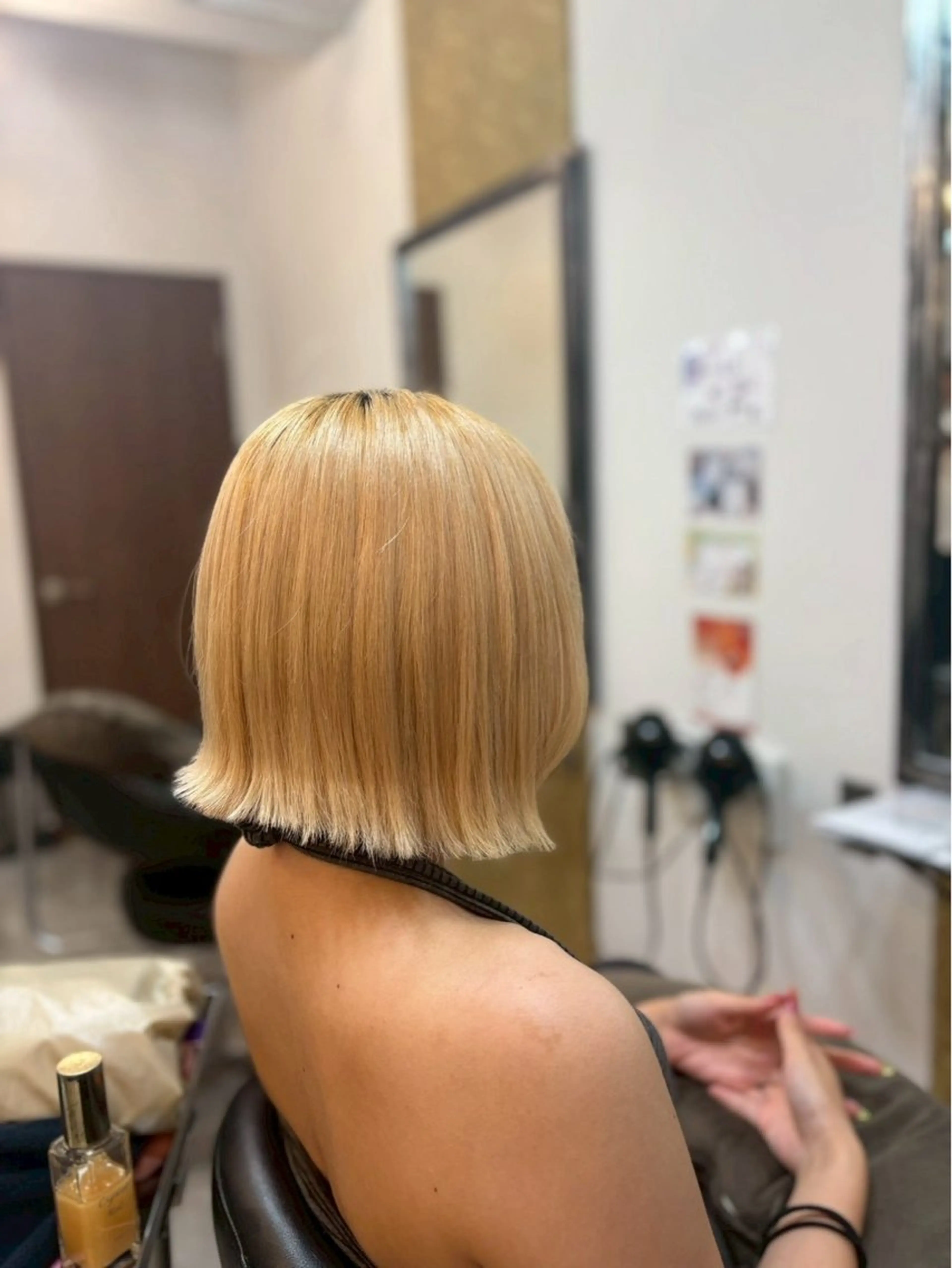 ショート ヘアアレンジ 新宿/ハイトーン カラー/AKI🍎のヘアスタイル