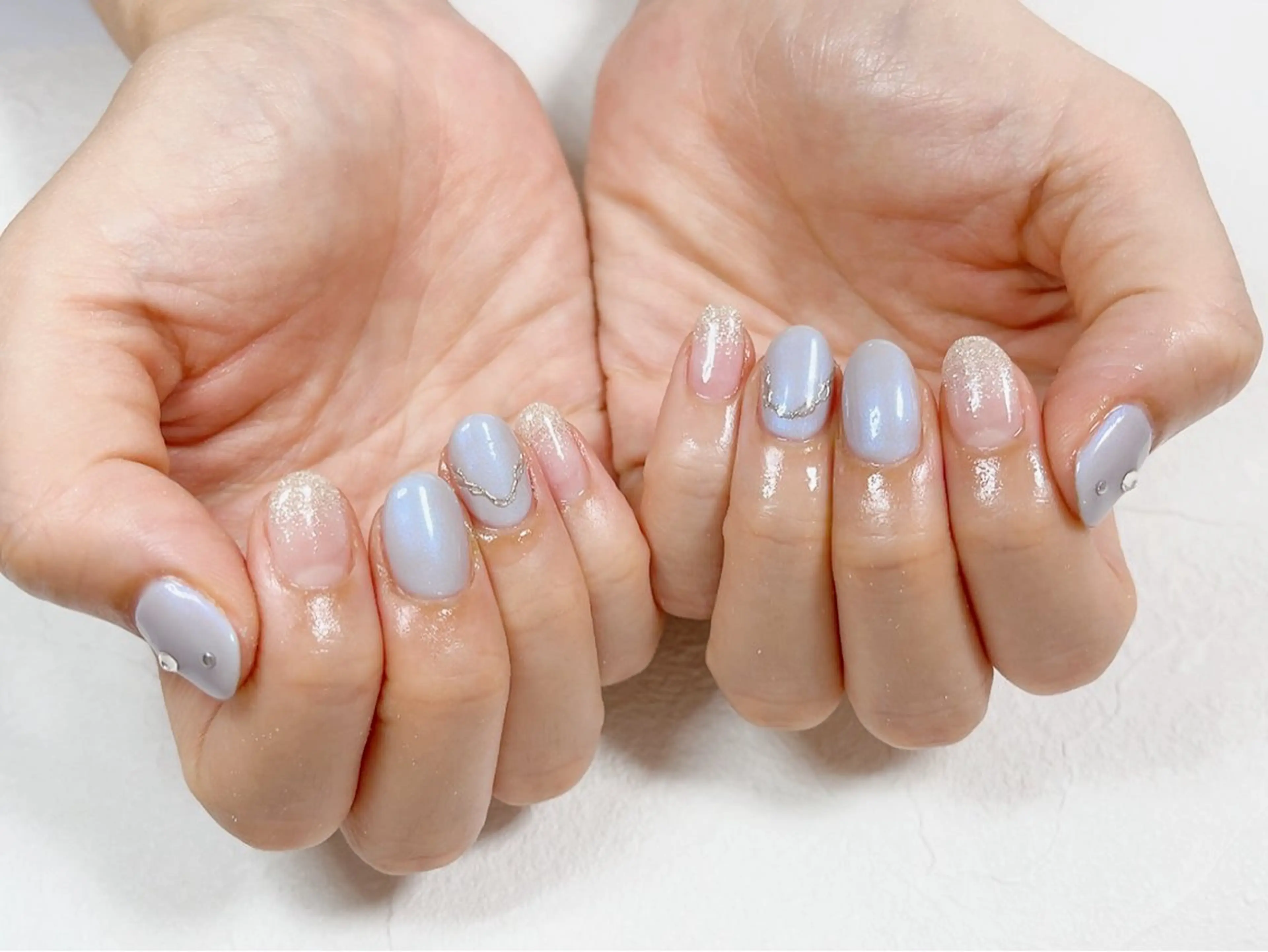 ネイル ブルー フットネイル ジェルネイル キラキラネイル メンズネイル kiki nail たまプラーザのネイルデザイン