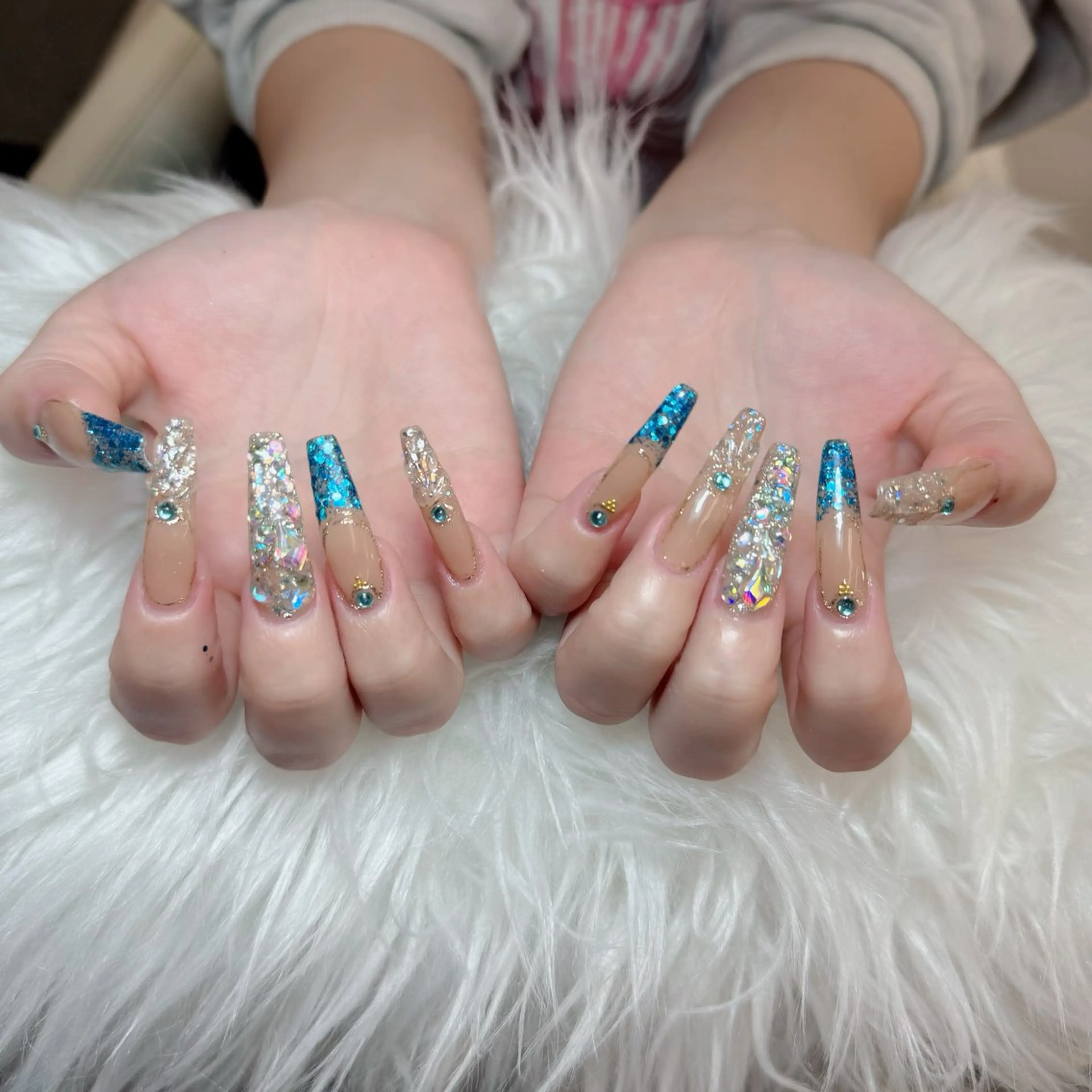 ネイル アートネイル フレンチネイル ジェルネイル 韓国ネイル マグネットネイル ハンドネイル Lenie Shinokuboのネイルデザイン