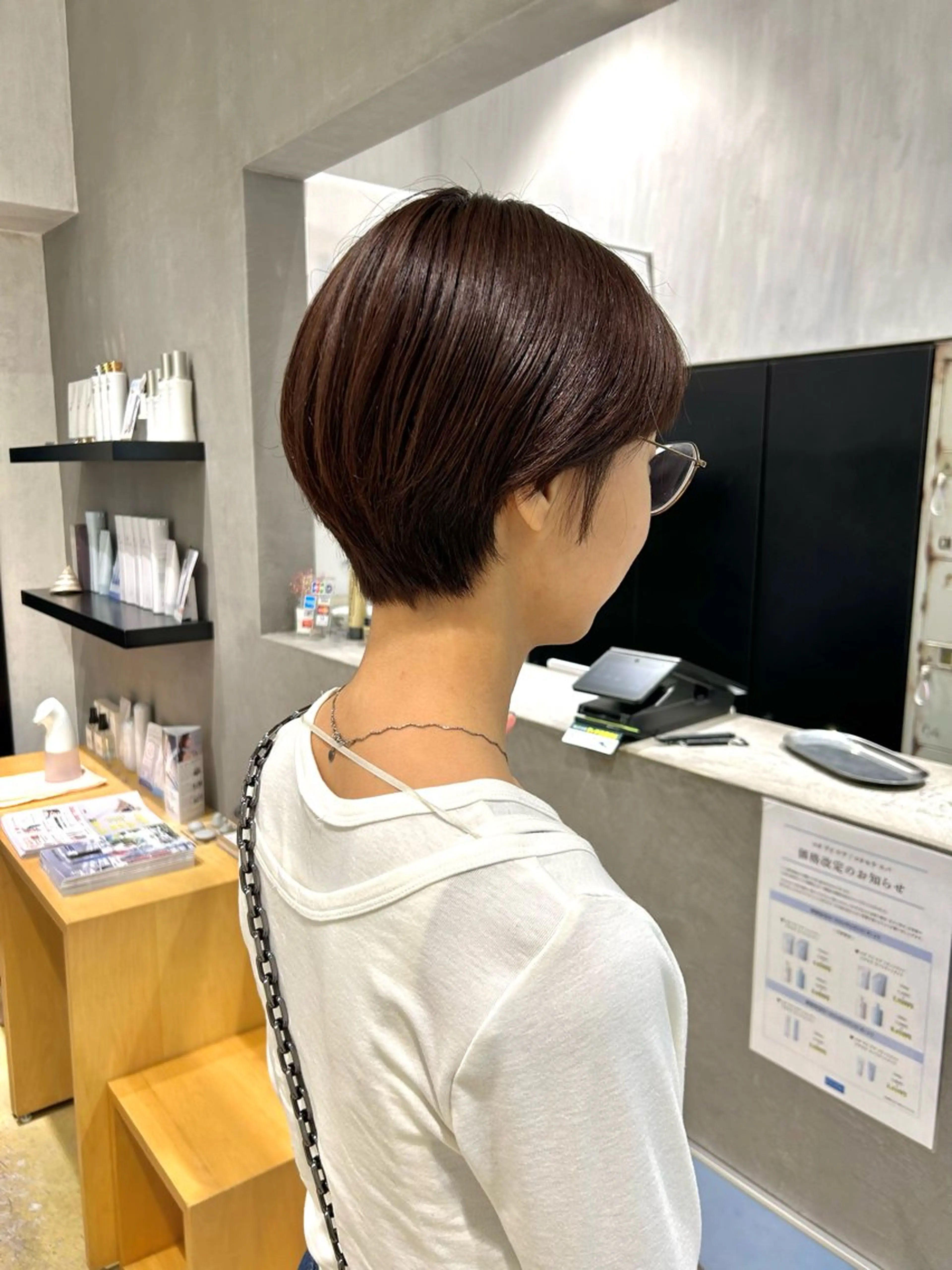 ショート ショートヘア レイヤーカット/ツヤ 縮毛矯正/アチワのヘアスタイル