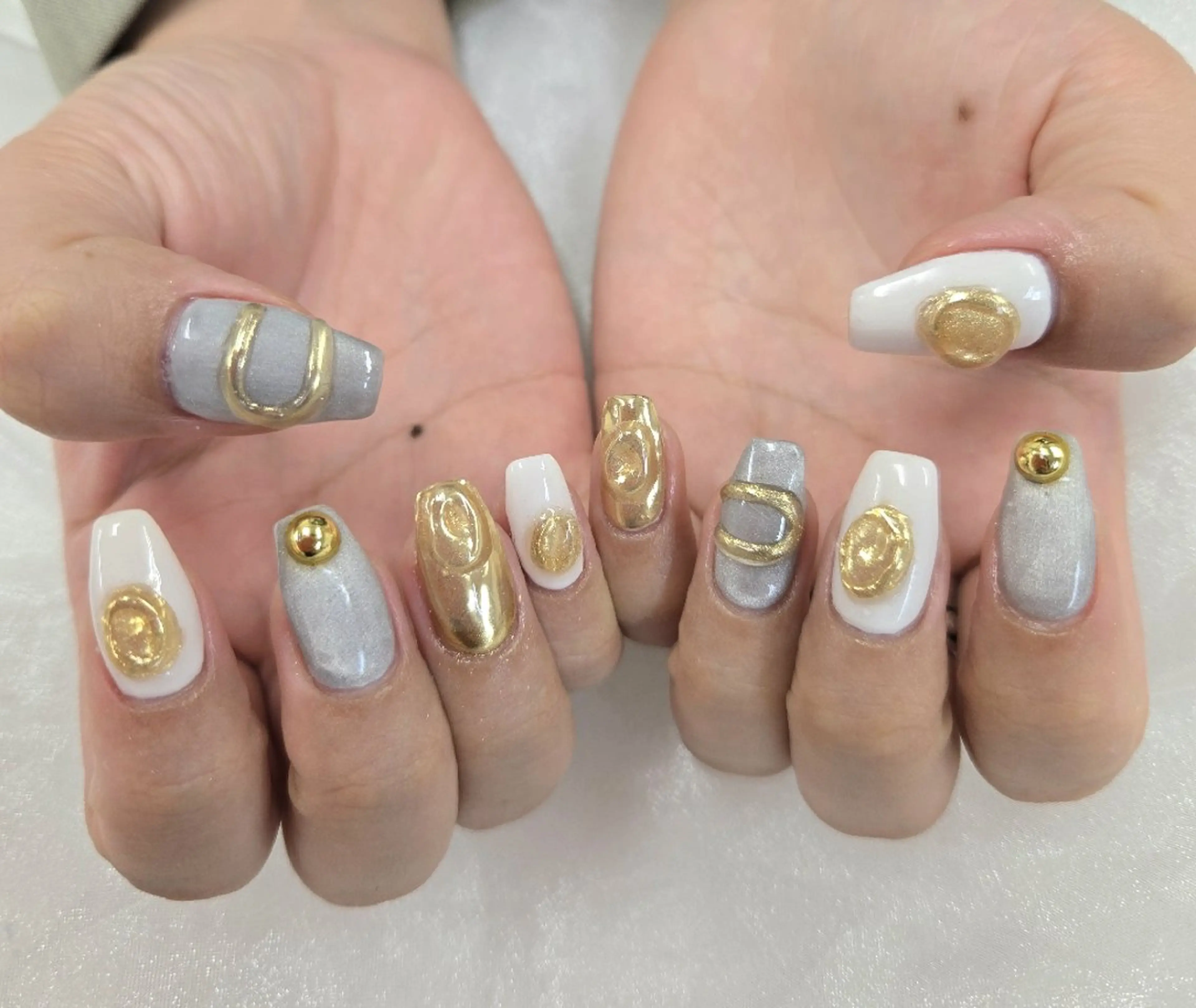 ネイル アートネイル オーロラネイル チークネイル ジェルネイル グラデーション ハンドネイル 河野ちえ (雑誌掲載サロン)のネイルデザイン