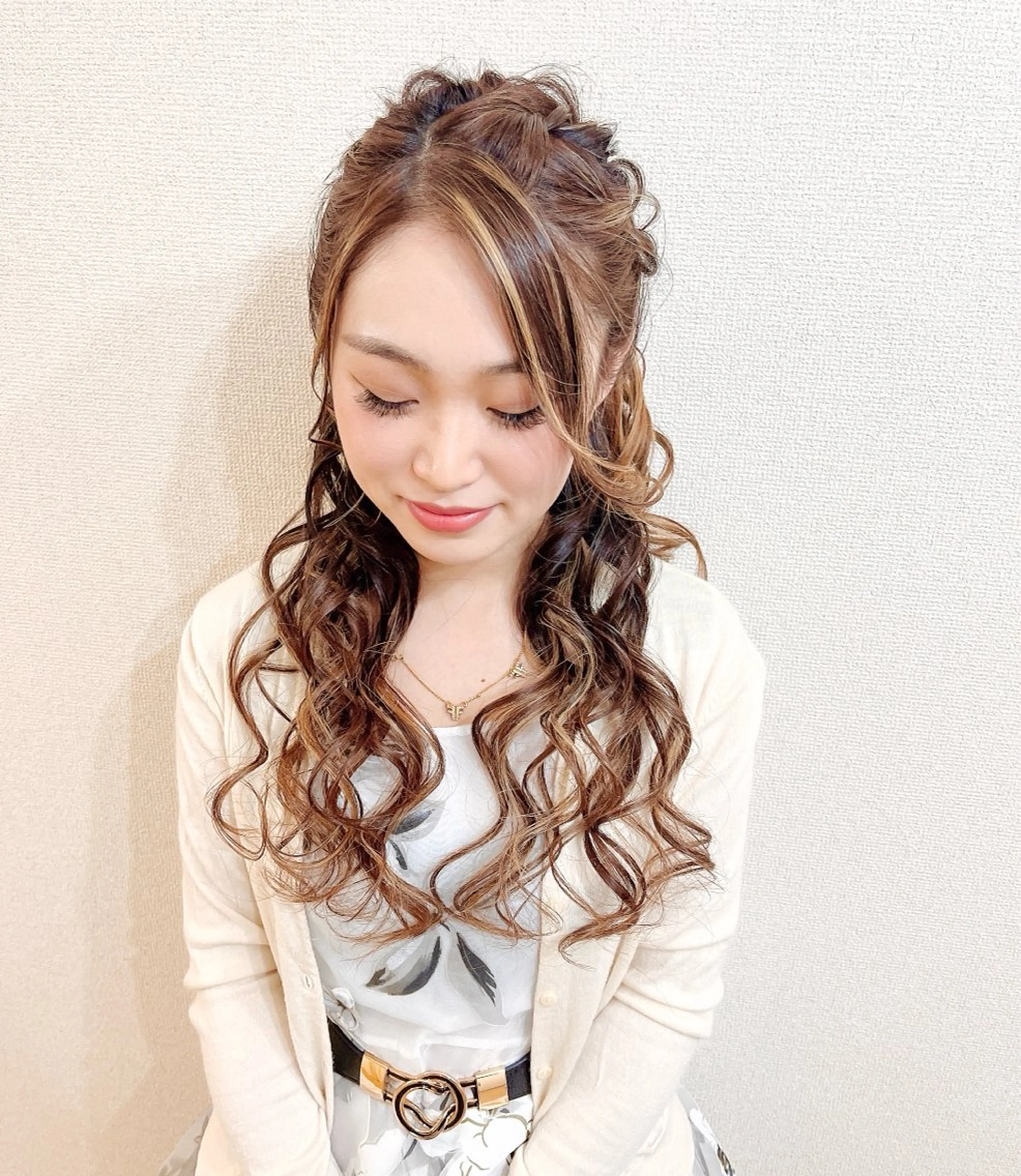 ヘアアレンジ un par unの眉毛・アイブロウイメージ