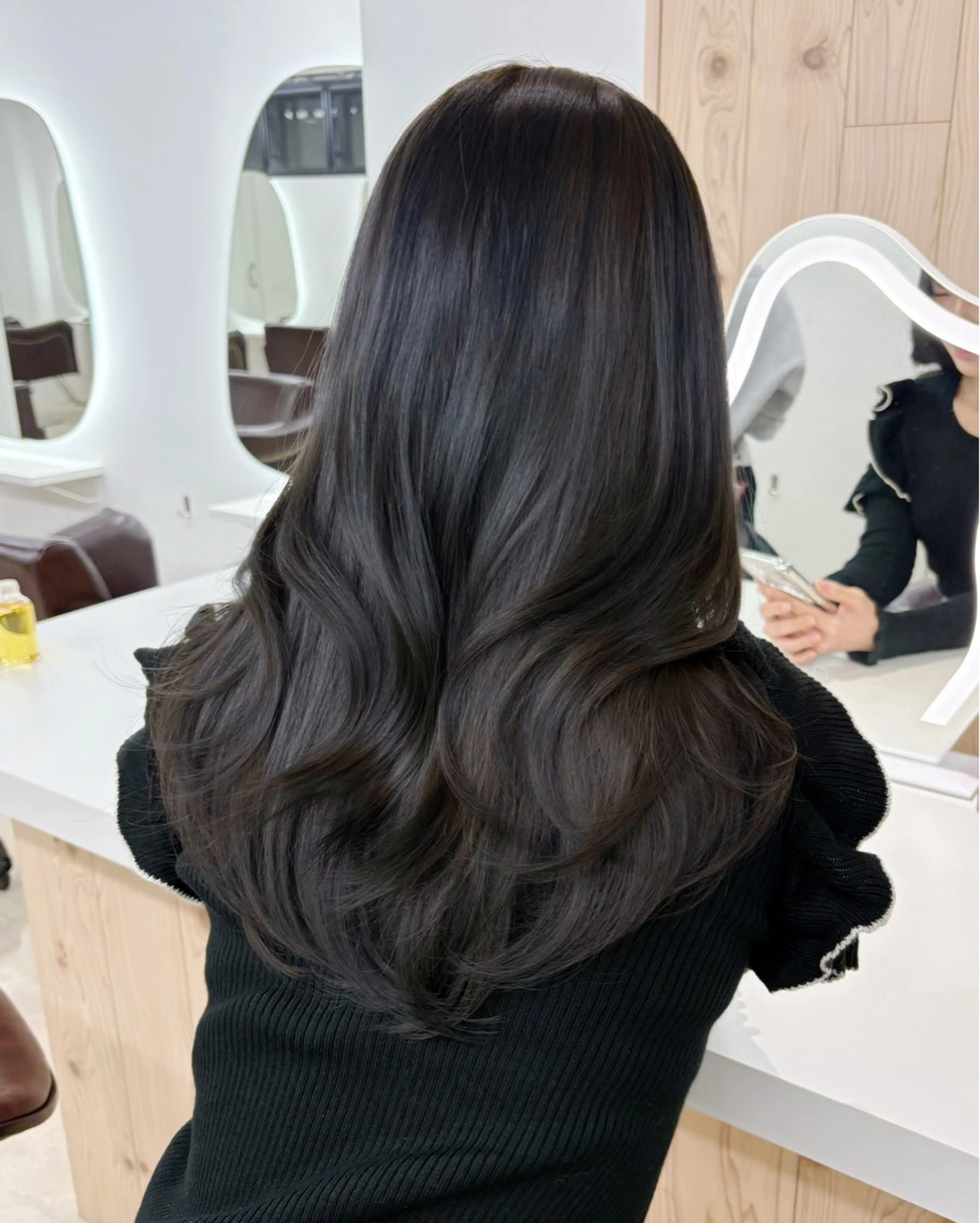 セミロング カラー カット ヘアカラー トリートメント ヘアセット 新宿/韓国ヘア/ 髪質改善ストレートのヘアスタイル