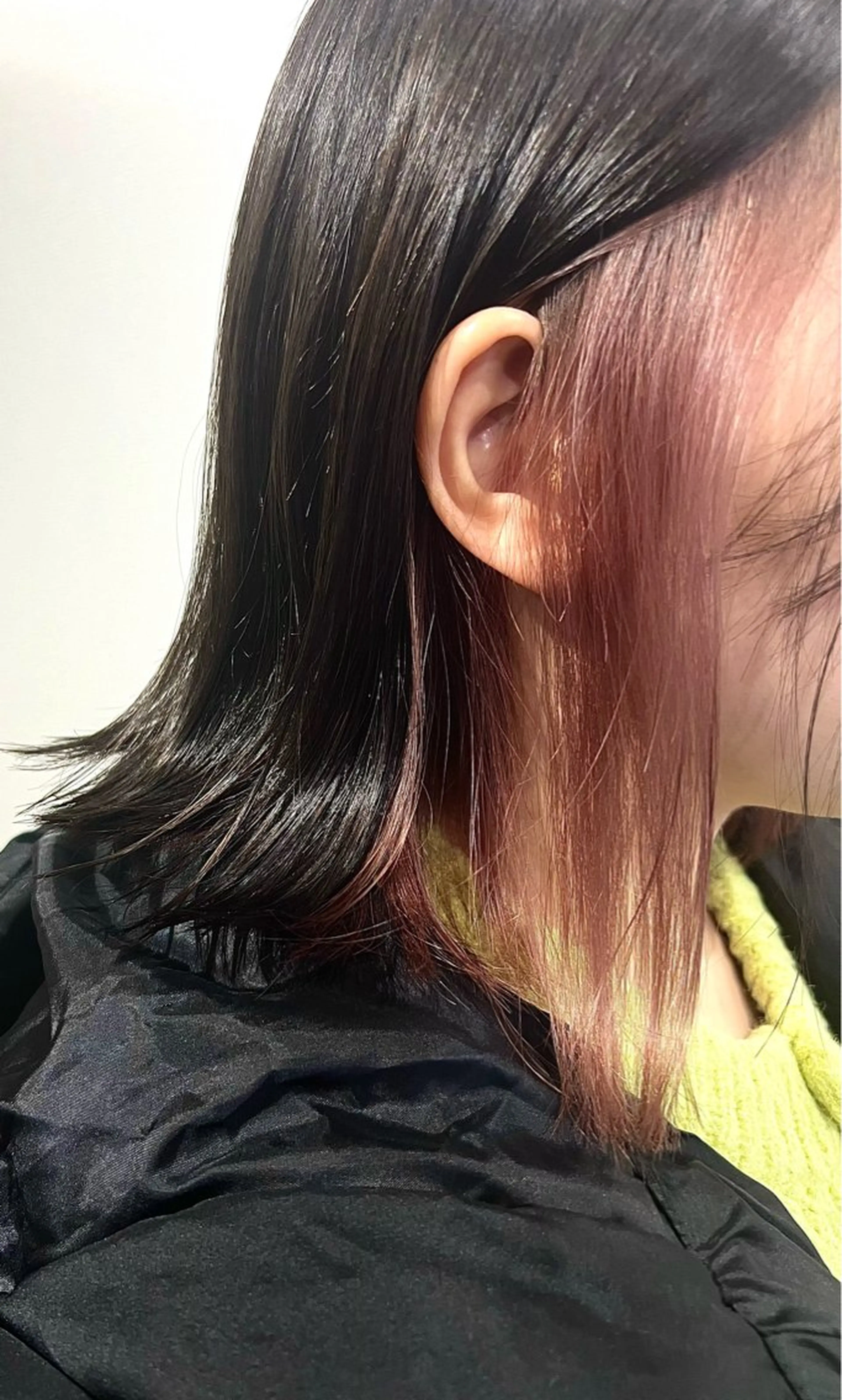 ミディアム 切っぱなし💇‍♀️ イヤリング🎨龍之介のヘアスタイル