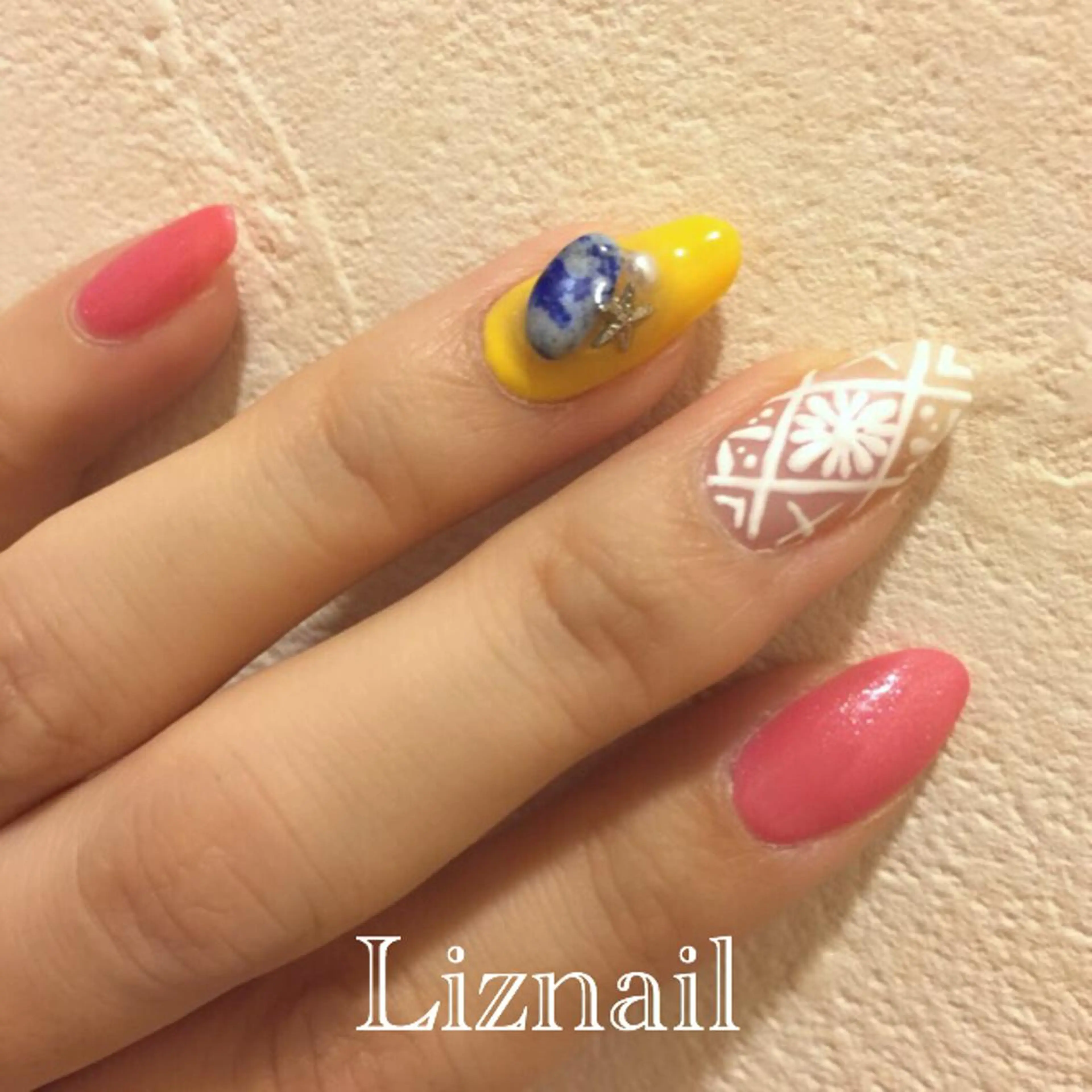 ネイル Rawr / saoriのネイルデザイン