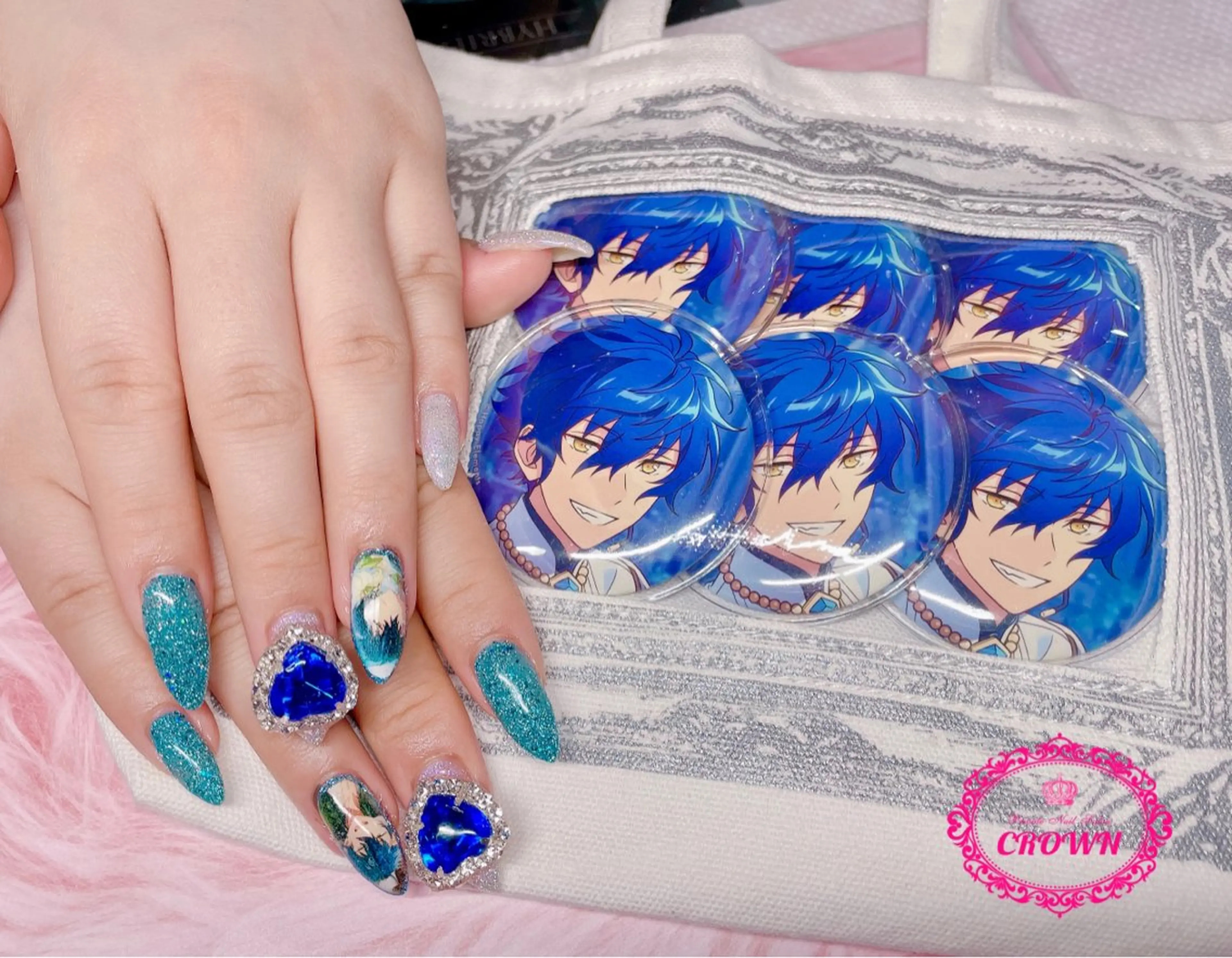 ネイル CROWN プライベートサロンのネイルデザイン