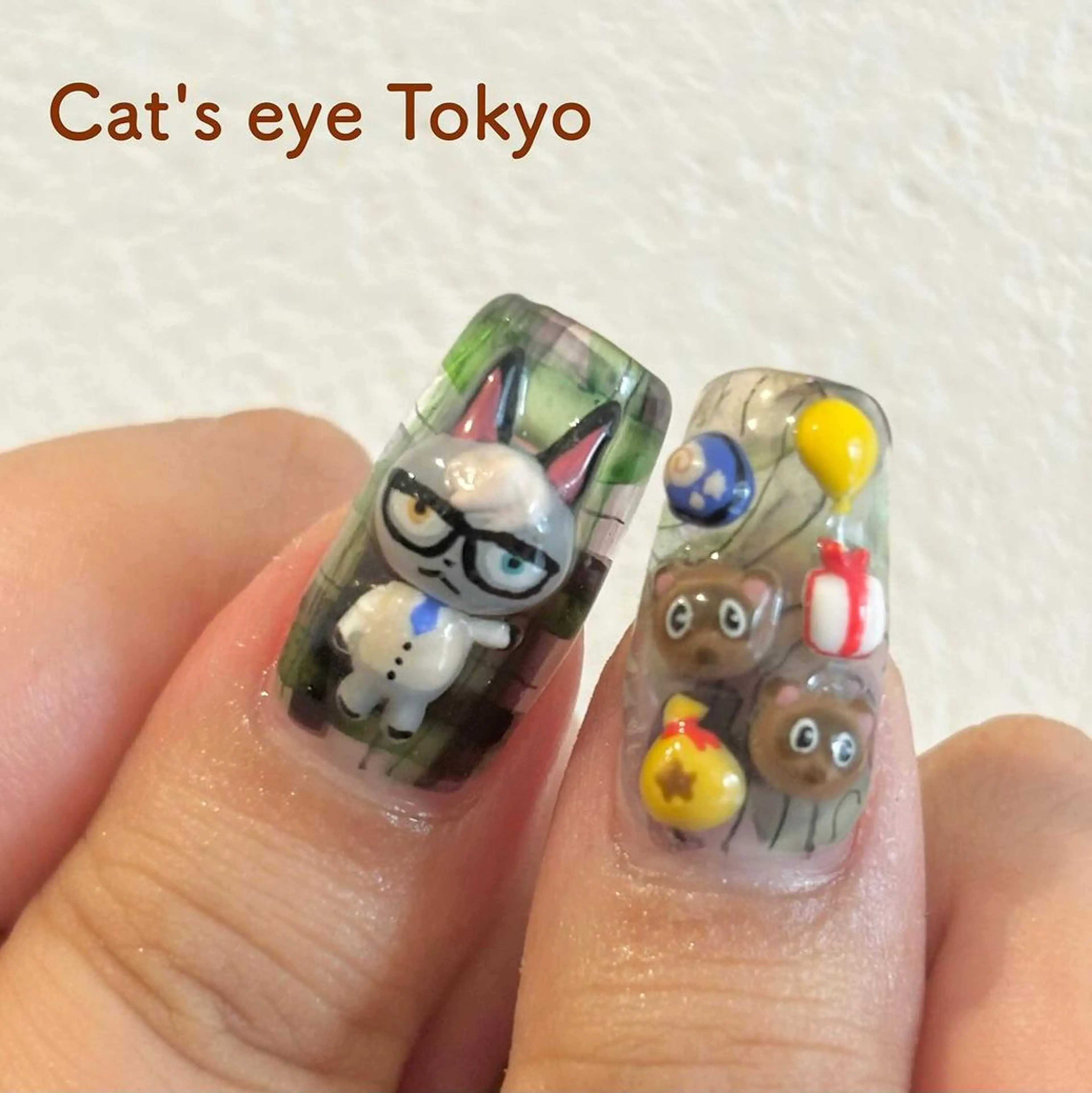 ネイル アートネイル ジェルネイル マグネットネイル ミラーネイル 持ち込み Cat's eye TOKYO 新宿店のネイルデザイン