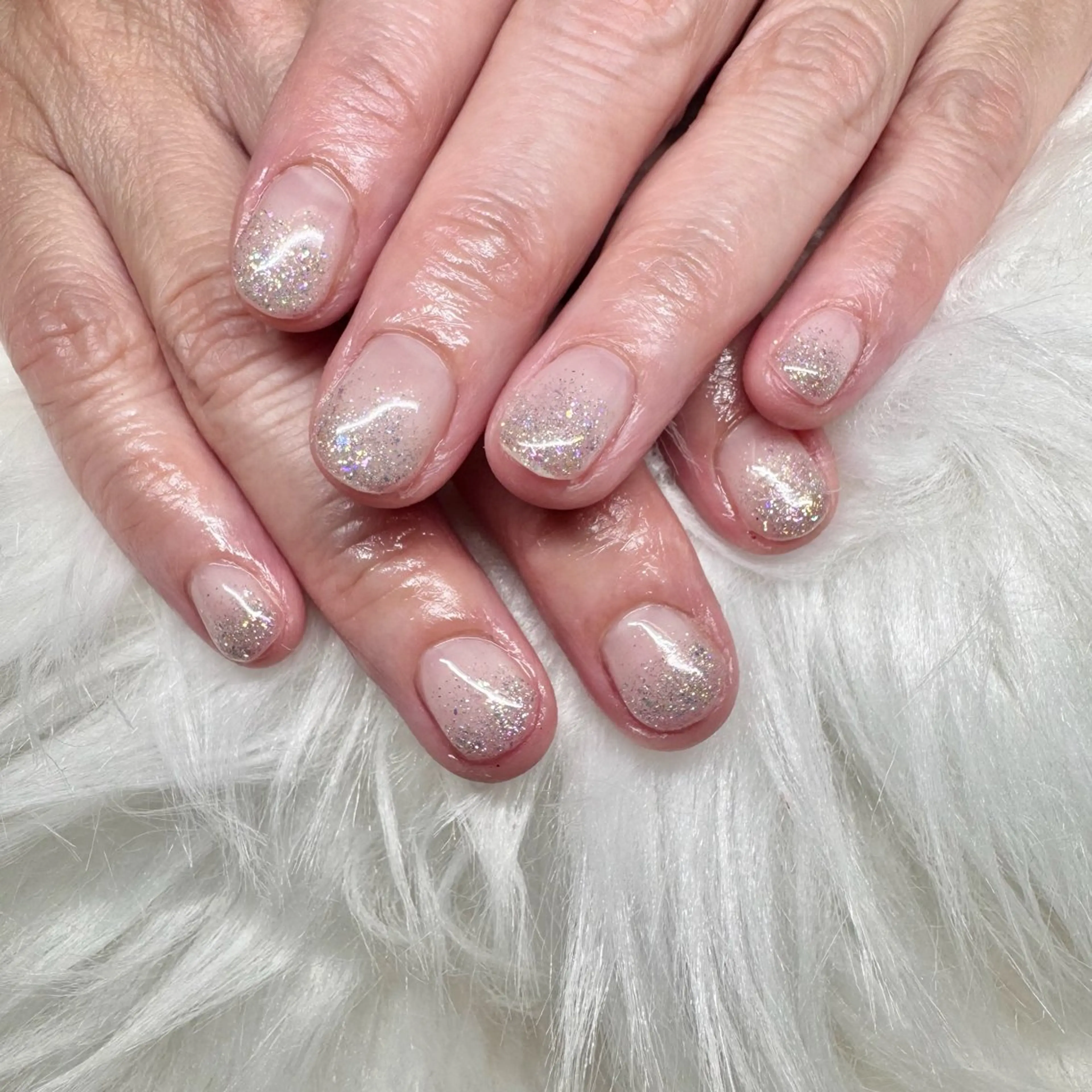 ネイル ラメ(グリッター) ラメグラデーション chai.上本町 UNRIのネイルデザイン