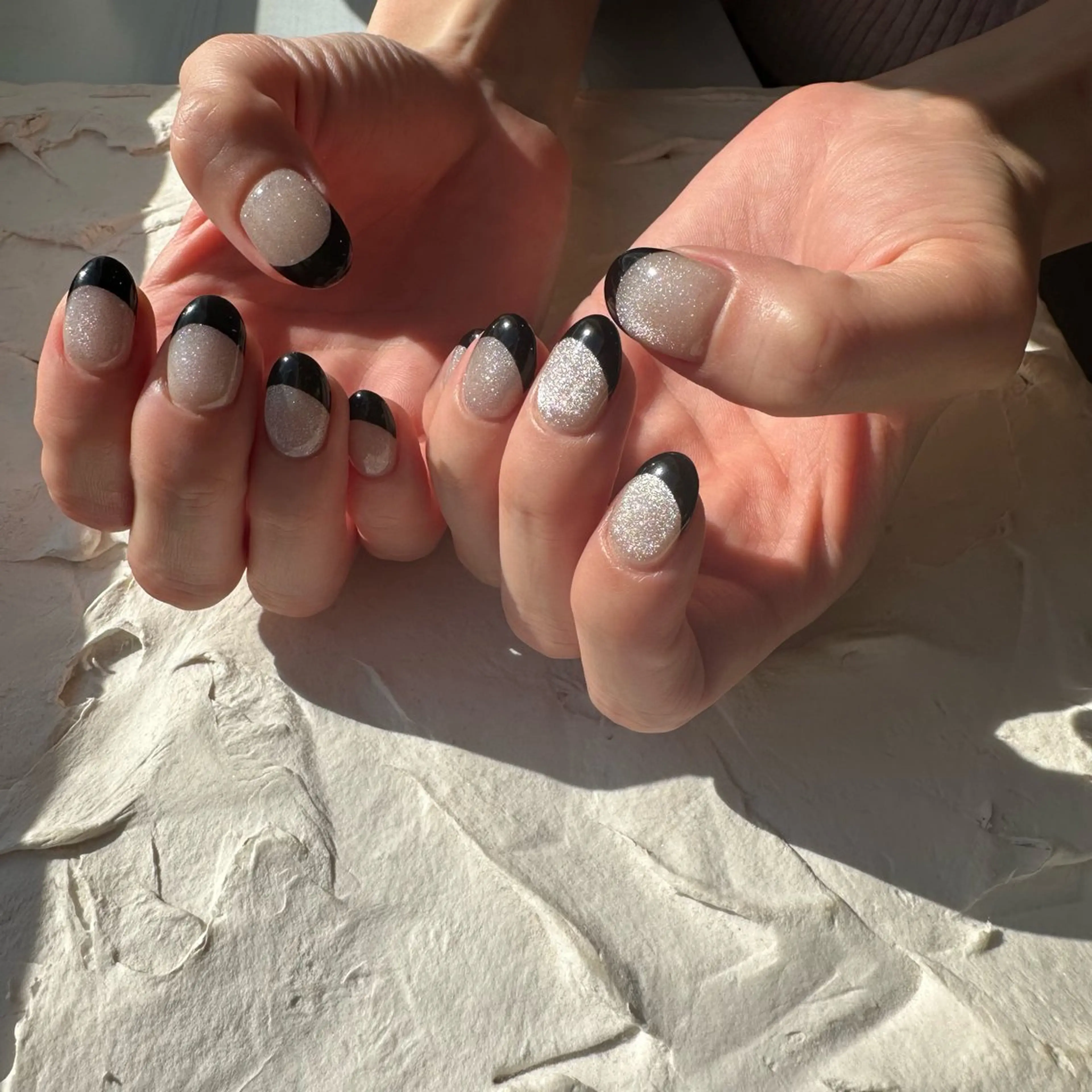 ネイル 韓国ネイル マグネットネイル ニュアンスネイル ハンドネイル Natsuko 🪼のネイルデザイン