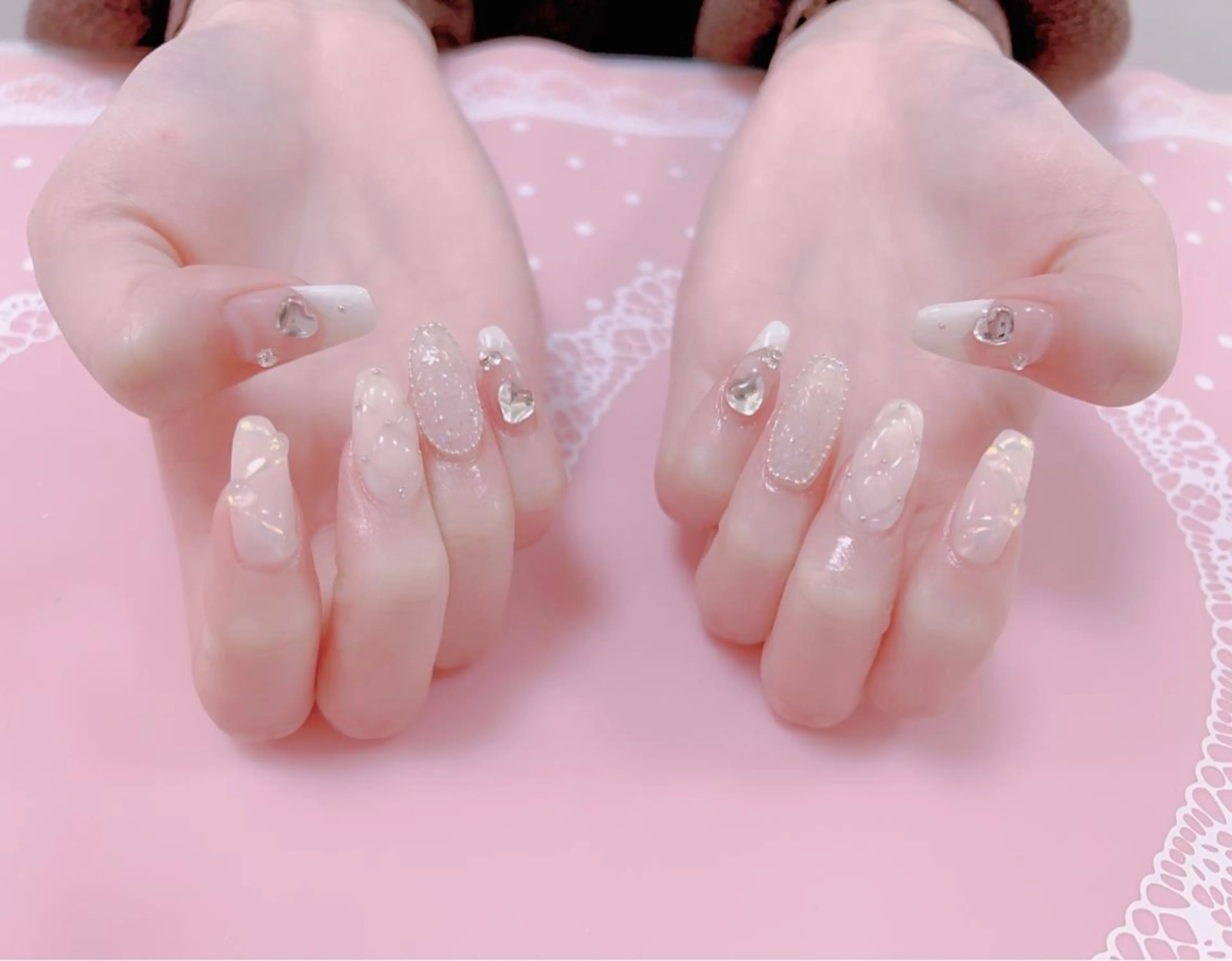 ネイル はぴねす所属・横浜 美夢のネイルデザイン