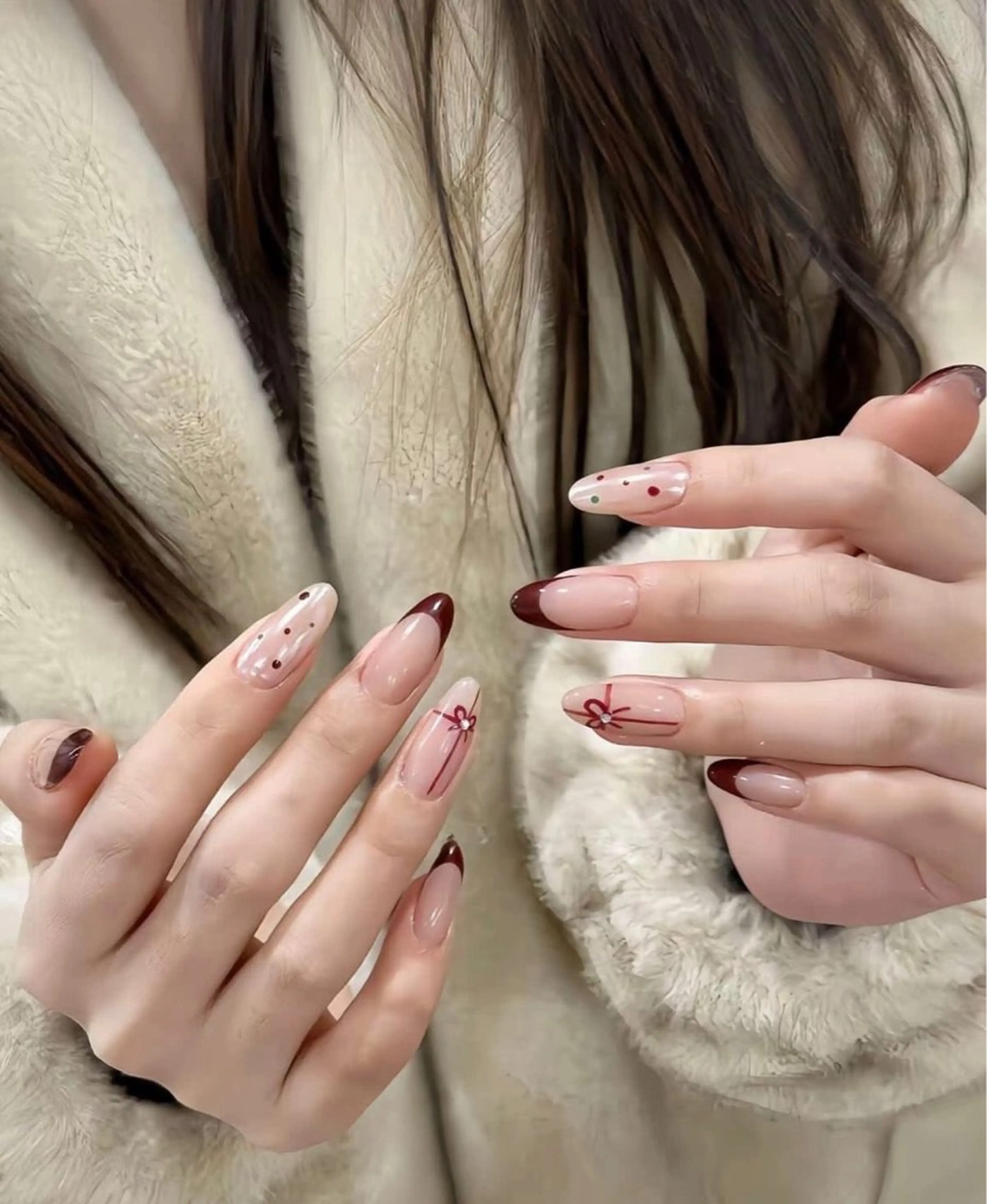 ネイル ハンドネイル T. Leeのネイルデザイン