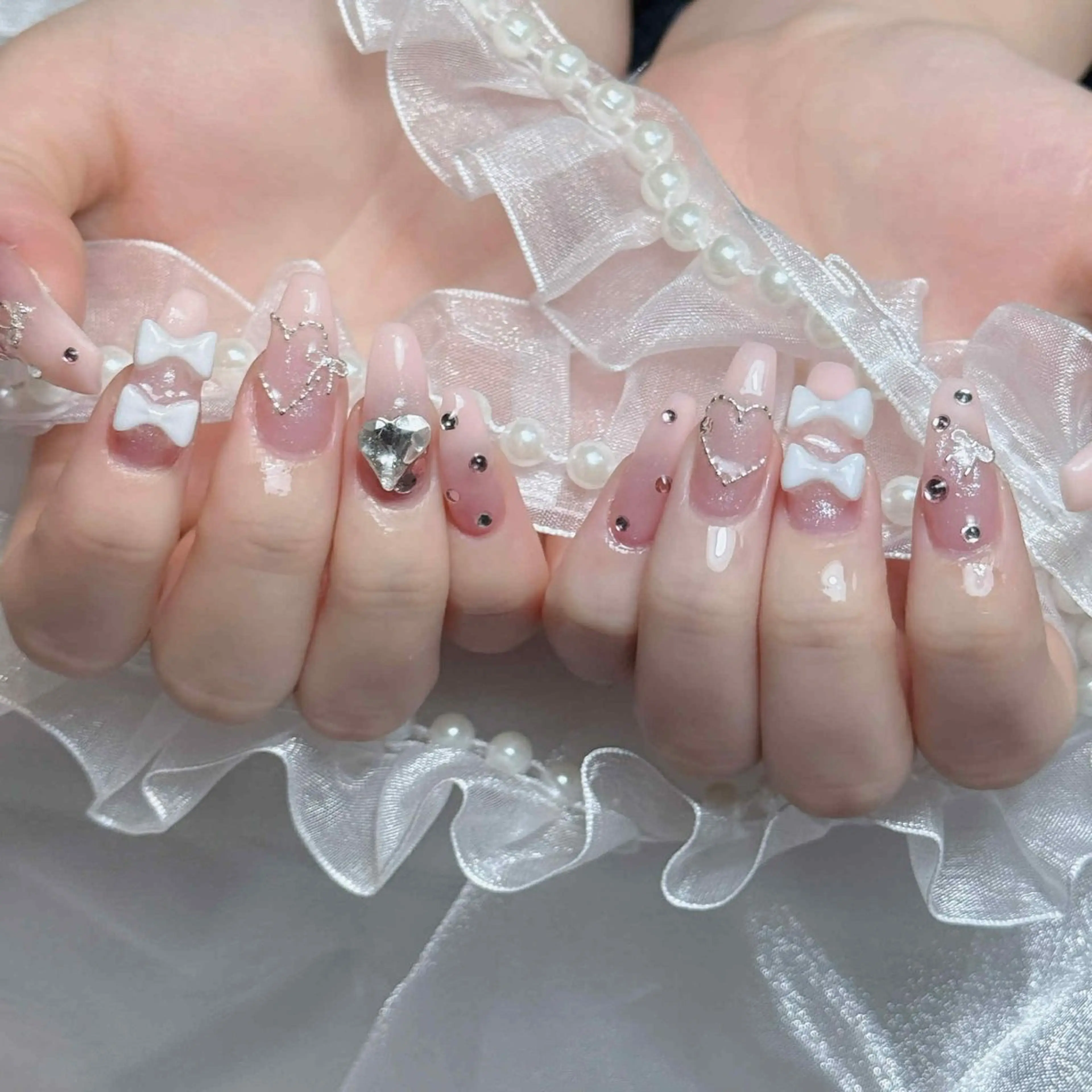 ネイル フットネイル フレンチネイル グラデーション 韓国ネイル ロングネイル ハンドネイル Hani Nail Salonのネイルデザイン