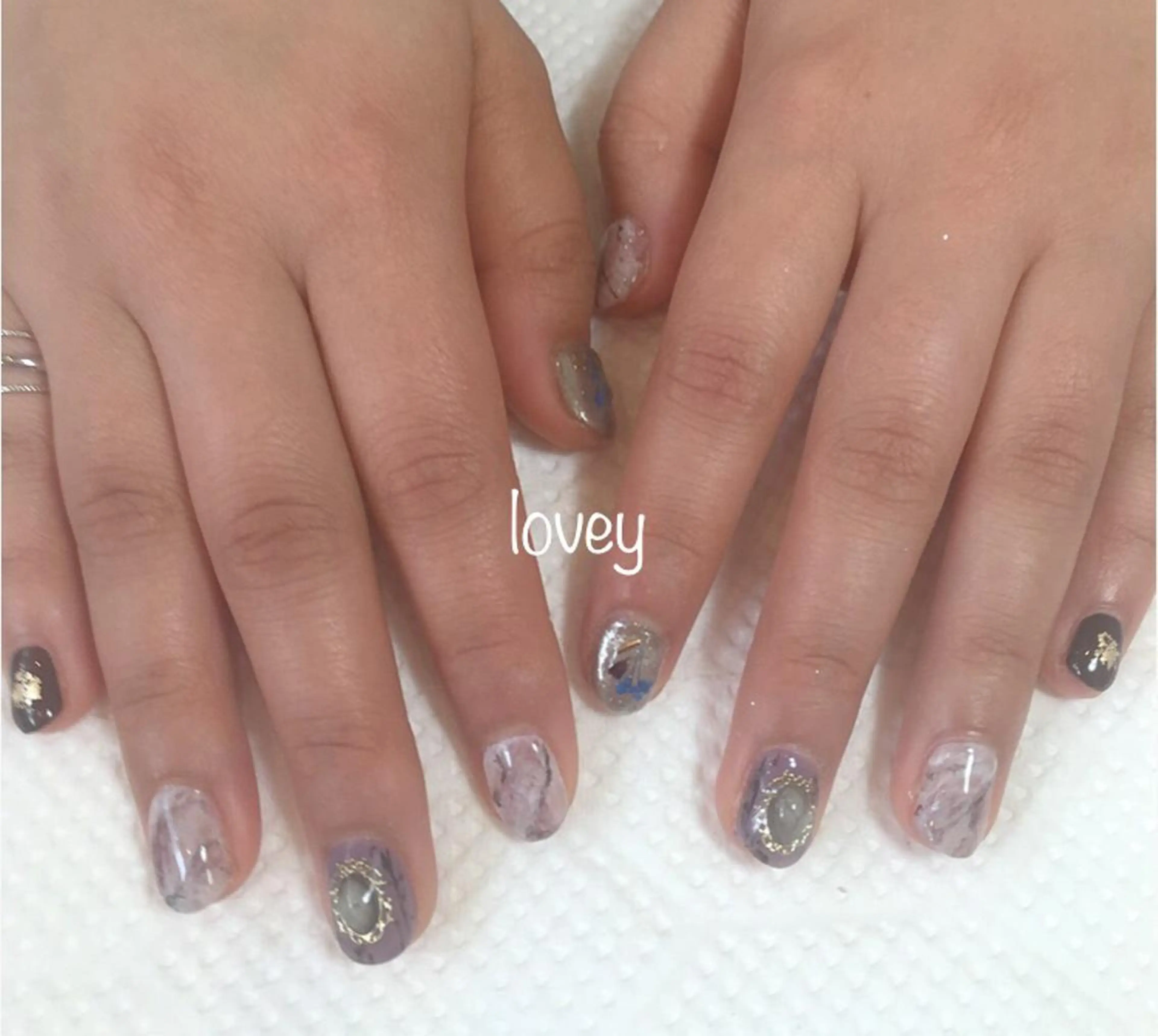 ネイル プライベートサロン loveyのネイルデザイン
