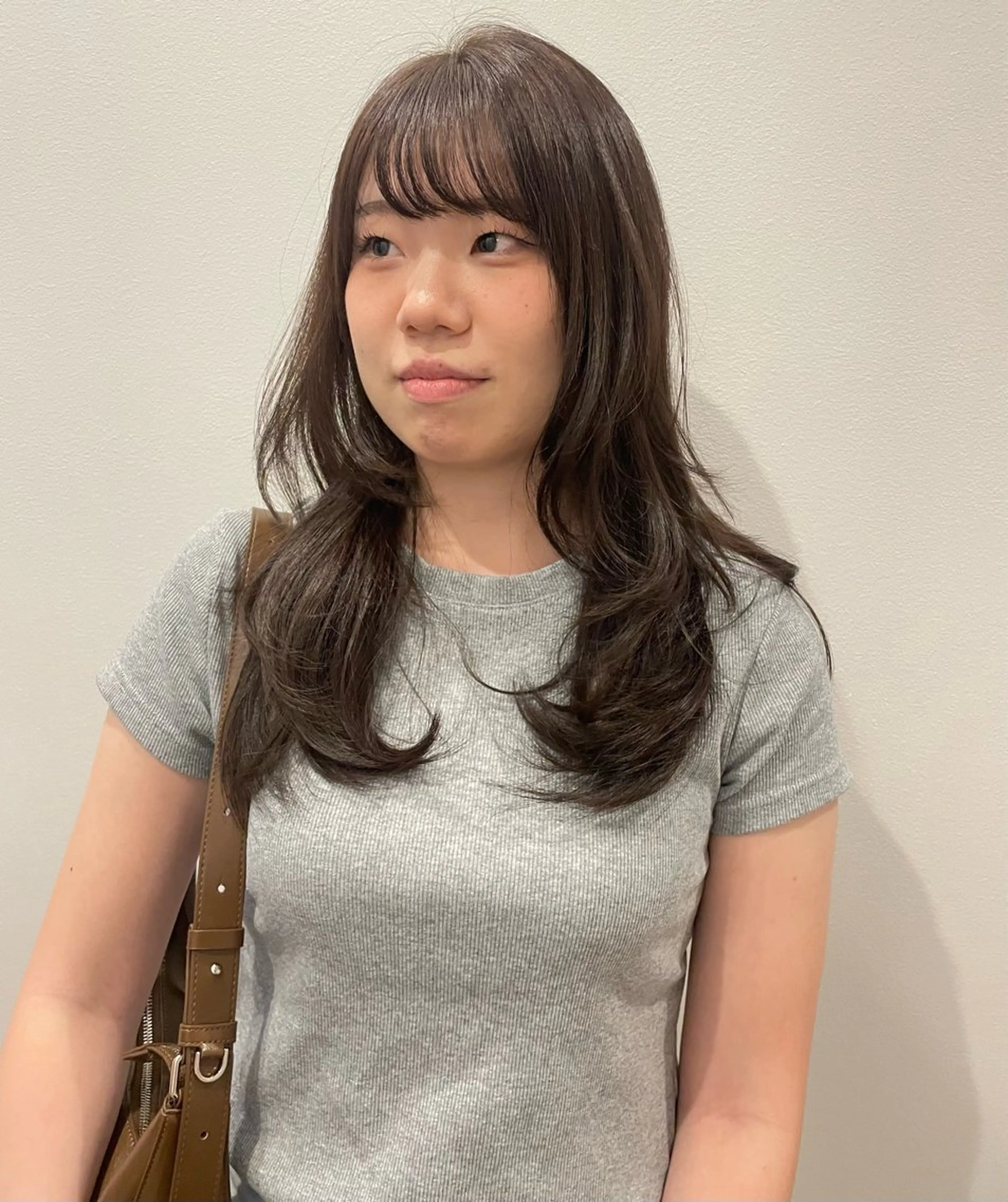 ミディアム レイヤーカット カット ヘアカラー トリートメント レイヤーカット🌿 ボブ🕊️ヒロキのヘアスタイル