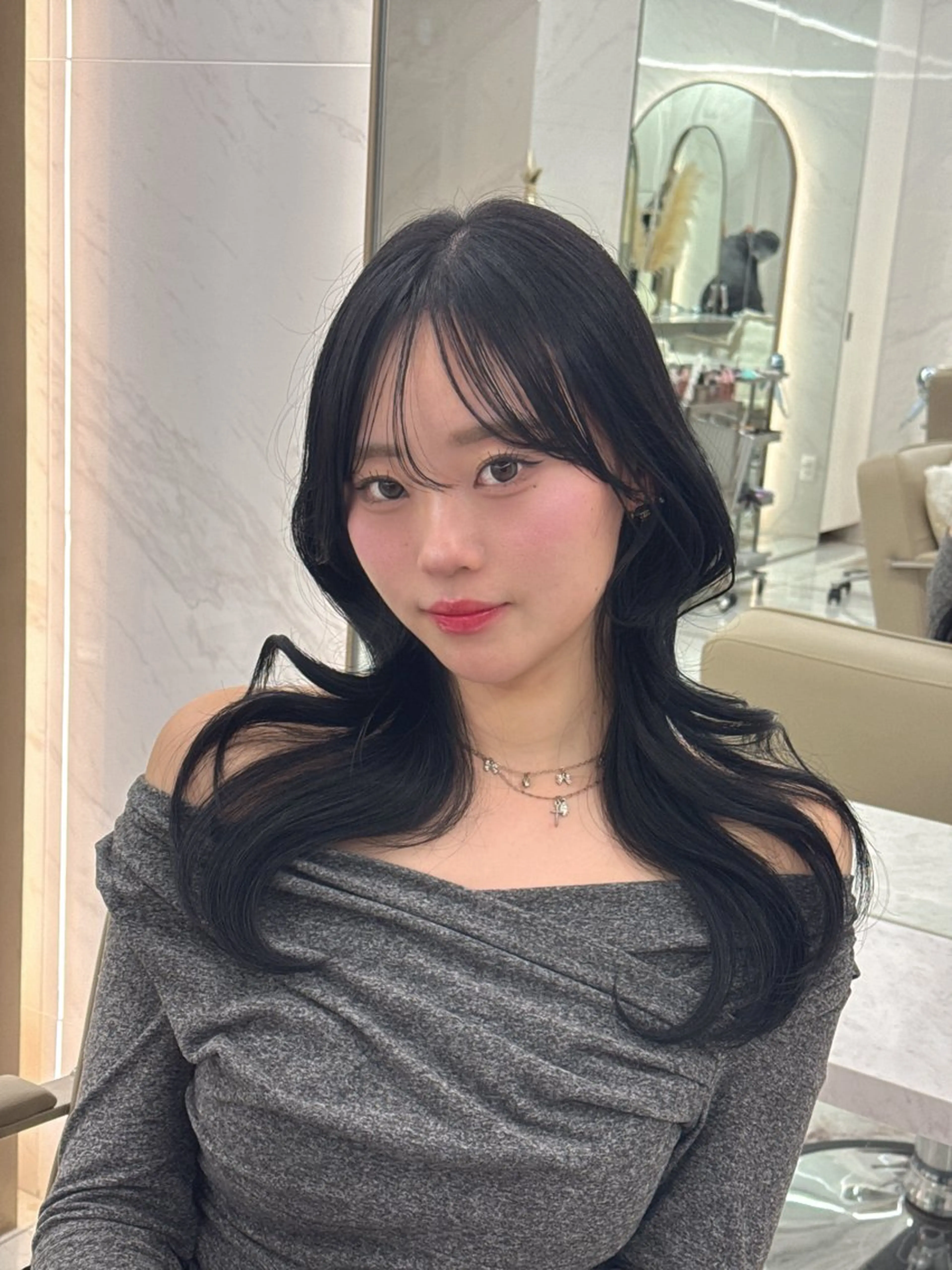 ロング のり🐼顔まわり/ 韓国/レイヤーカットのヘアスタイル