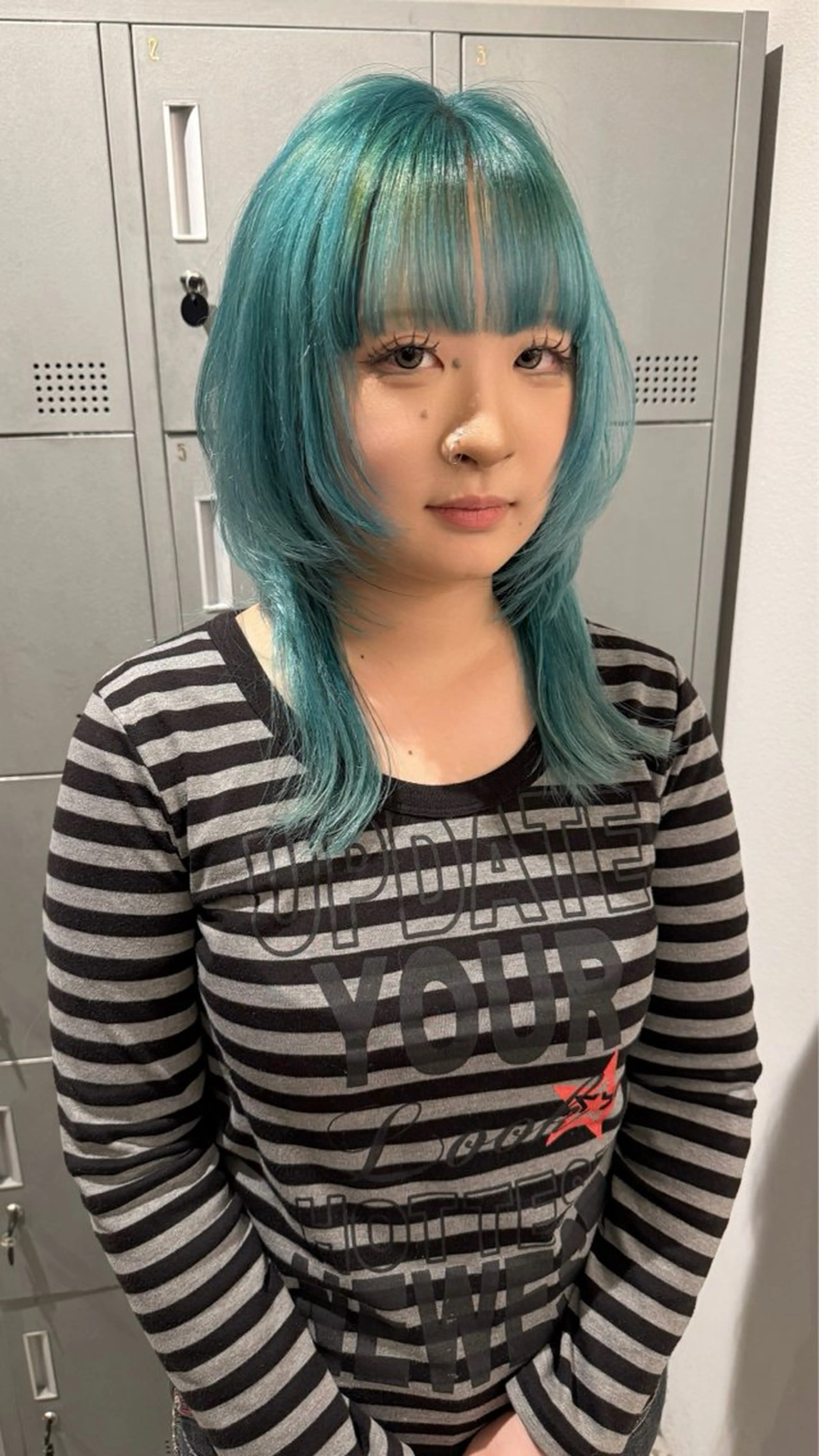 セミロング ヘアカラー 【天満1艶髪】潤艶/ 髪質改善🌹釣本竜哉のヘアスタイル