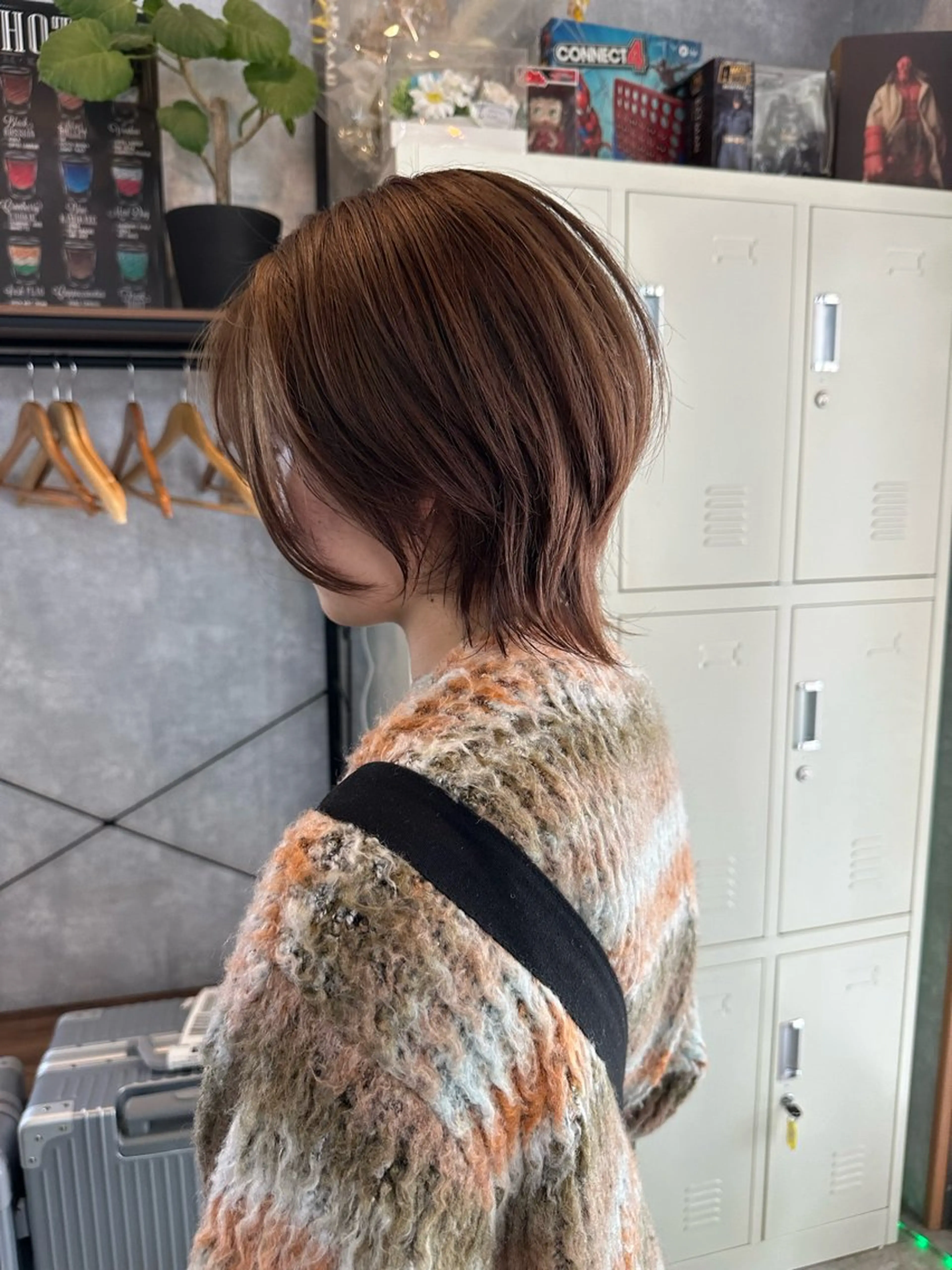 ショート 切りっぱなしボブ ショートボブ ハンサムショート 丸みショート ボブ カット ヘアカラー トリートメント モテ髪/ボブ/ショー ト/アダチフウトのヘアスタイル