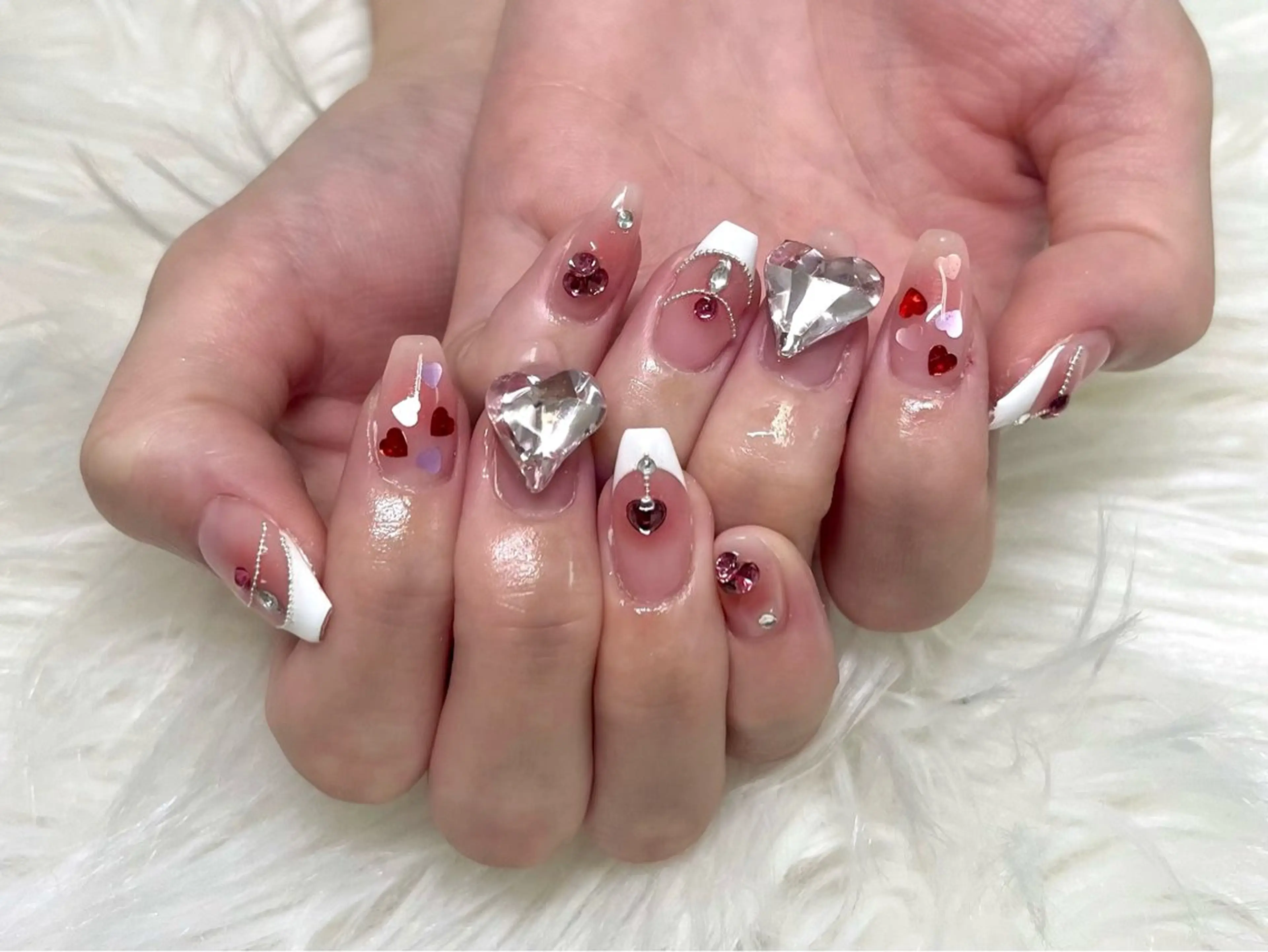 ネイル ネイルサロンリベラ 金山店　水野のネイルデザイン