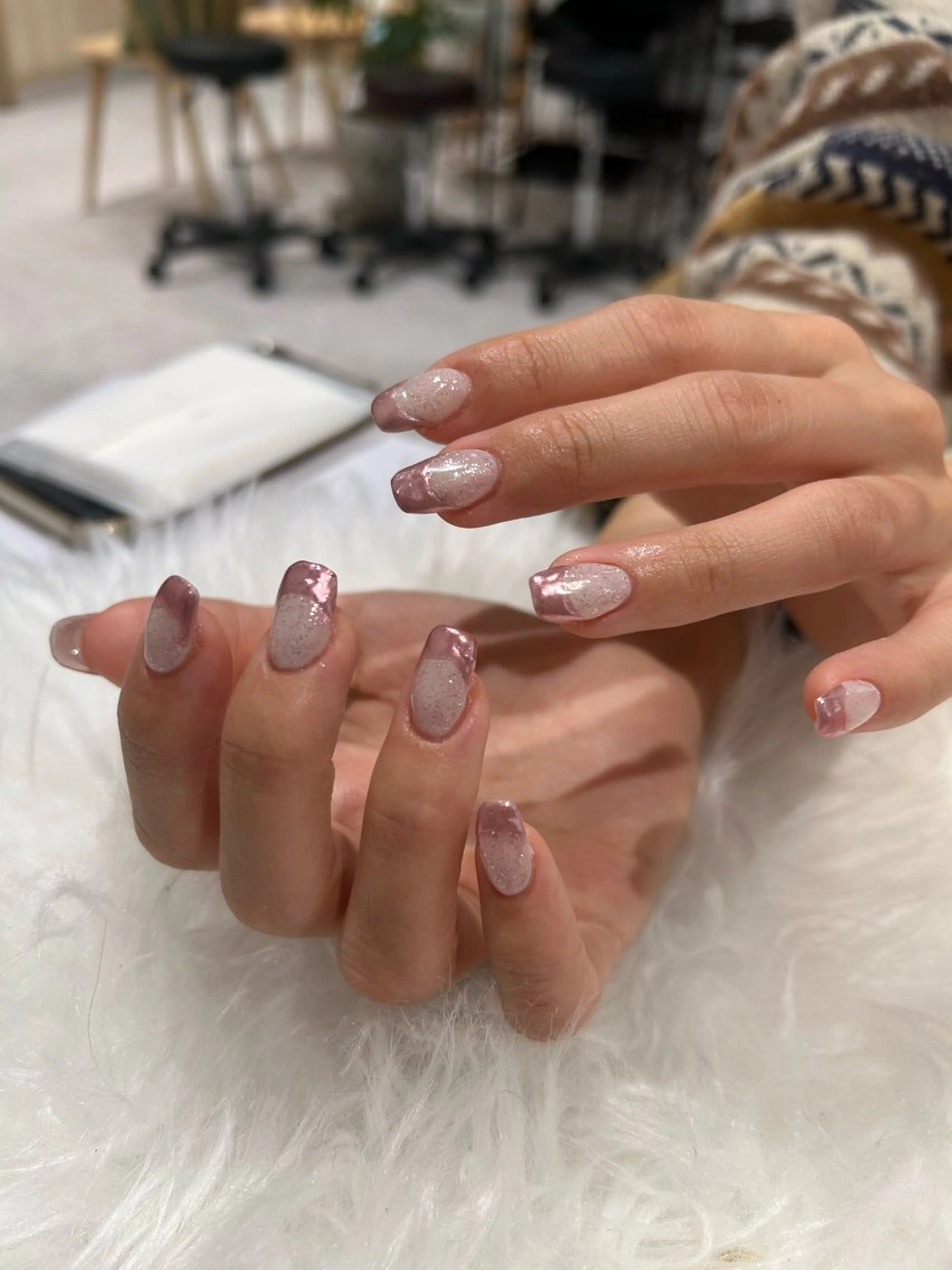 ネイル ハンドネイル ♡ハイトーン★ ネイル/しの♡のヘアスタイル