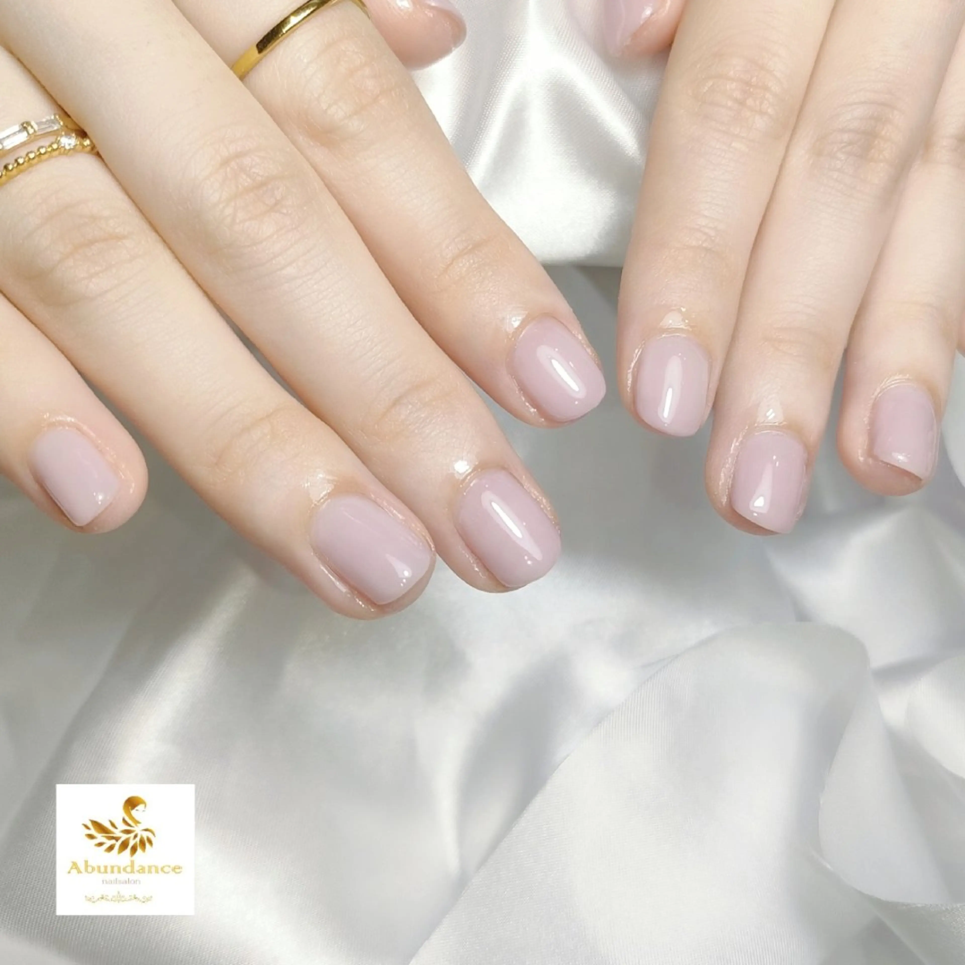 ネイル オフィスネイル ワンカラーネイル ハンドネイル 完全予約制個室サロン Abundancesのネイルデザイン