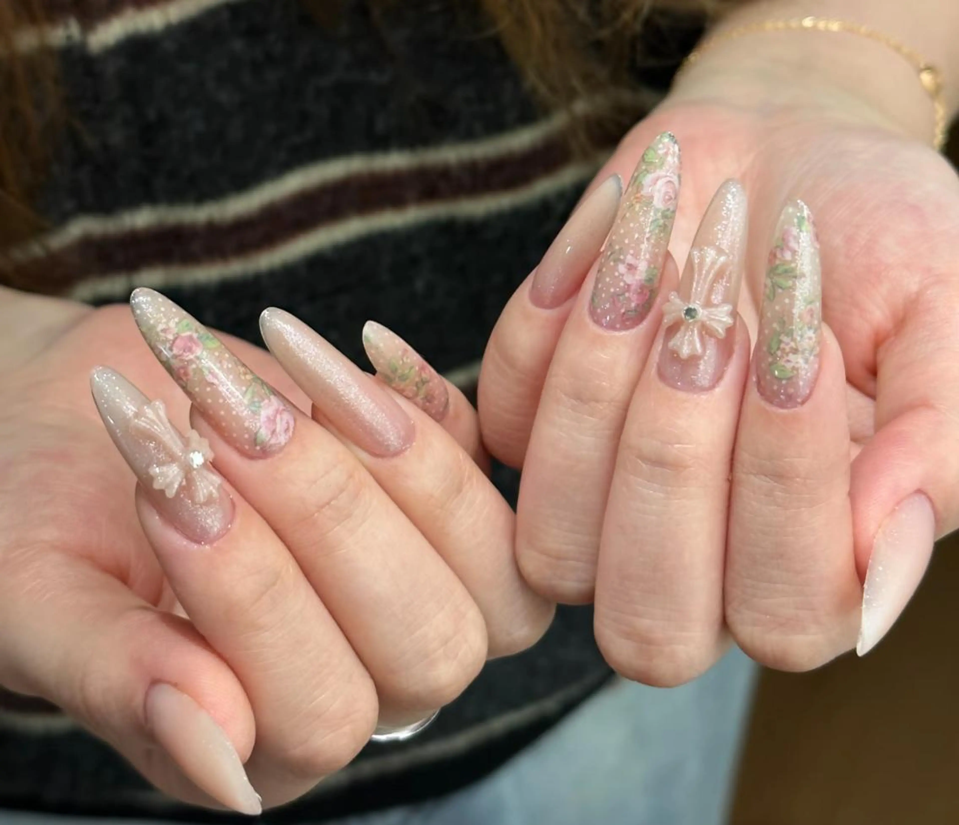 ネイル ハンドネイル 🎀 NaNa_nailのネイルデザイン