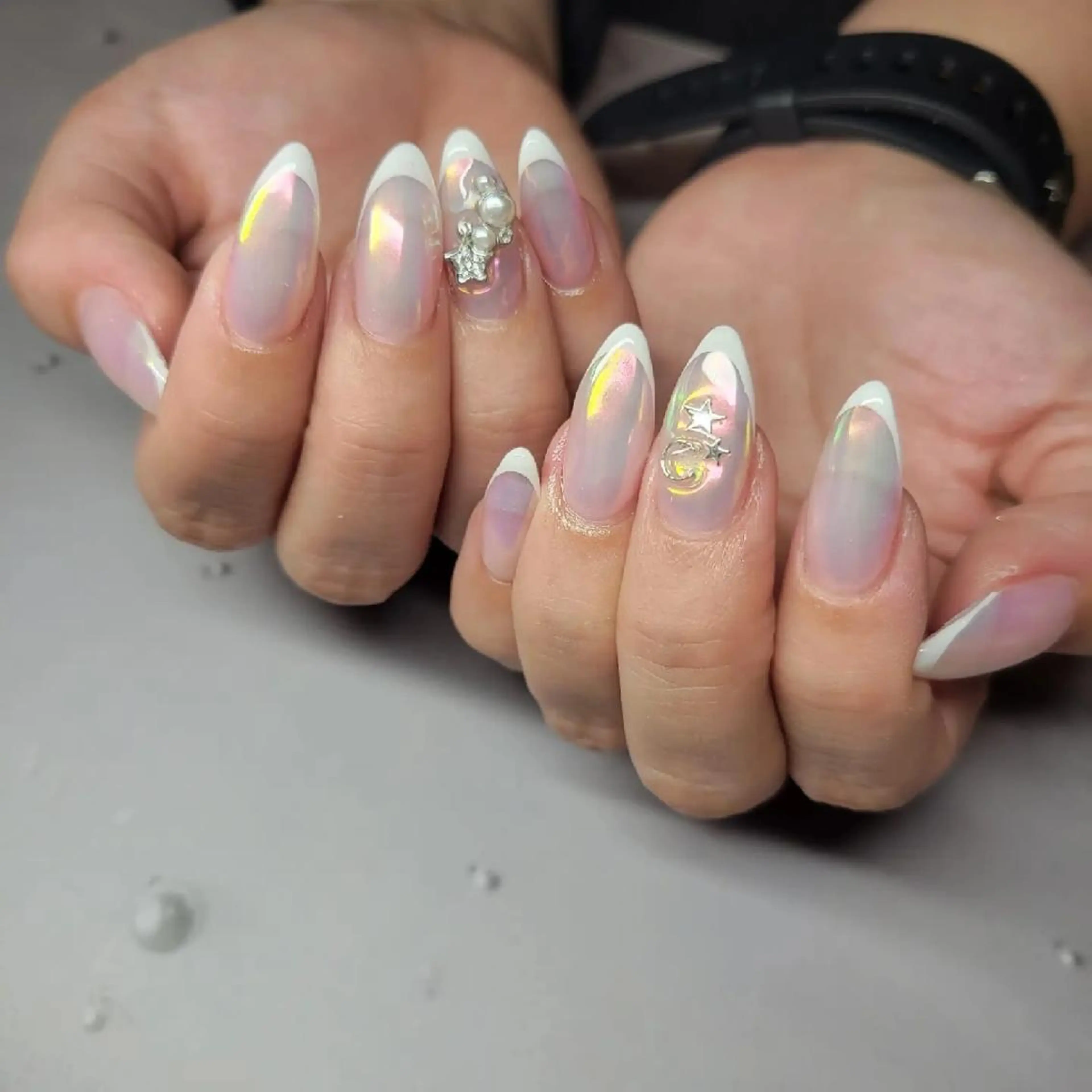 ネイル オーロラネイル フレンチネイル Nail salon Coco【溝の口駅】のネイルデザイン