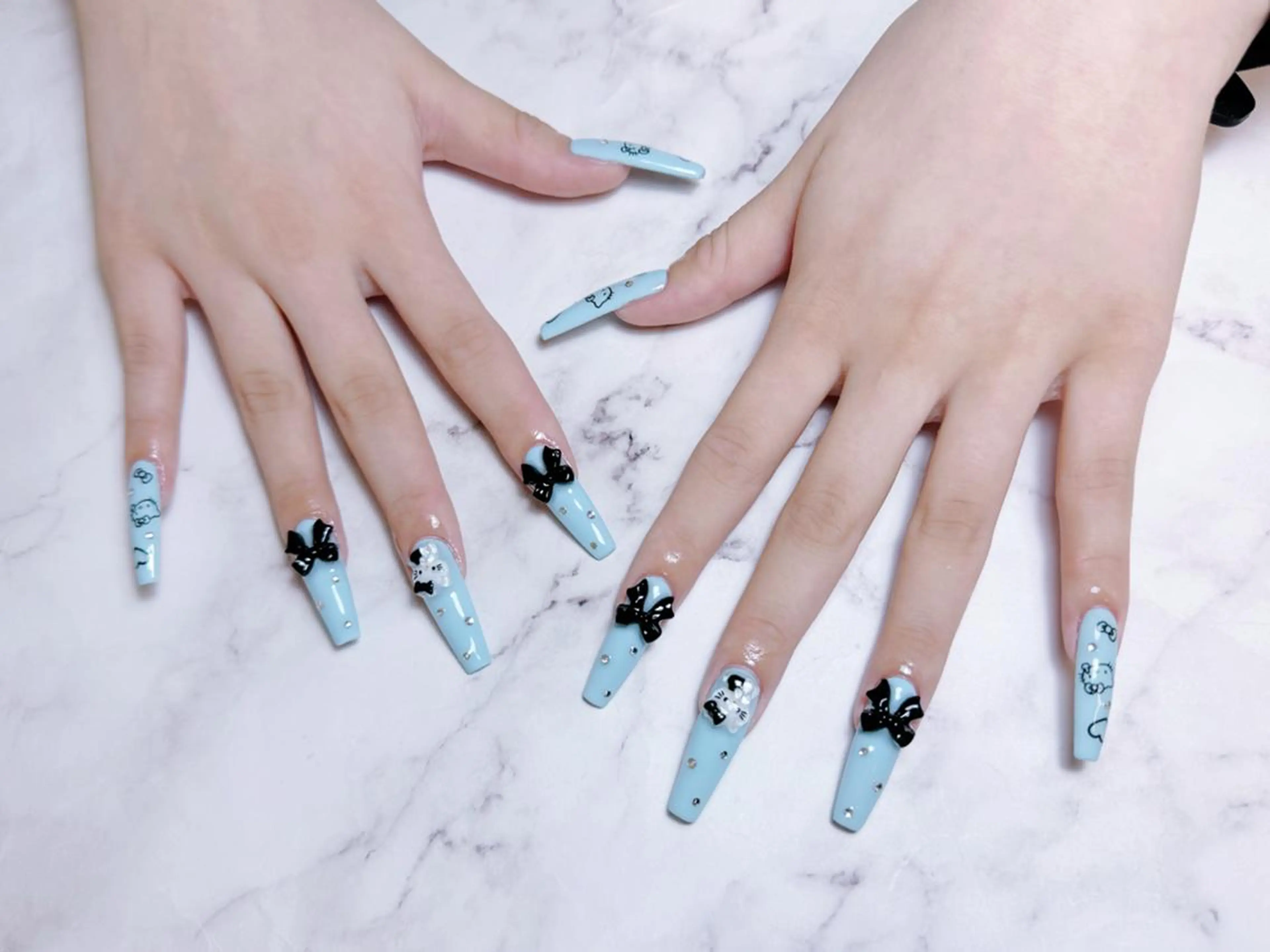 ネイル 🩷Yun nail Salon 本店🩷のネイルデザイン