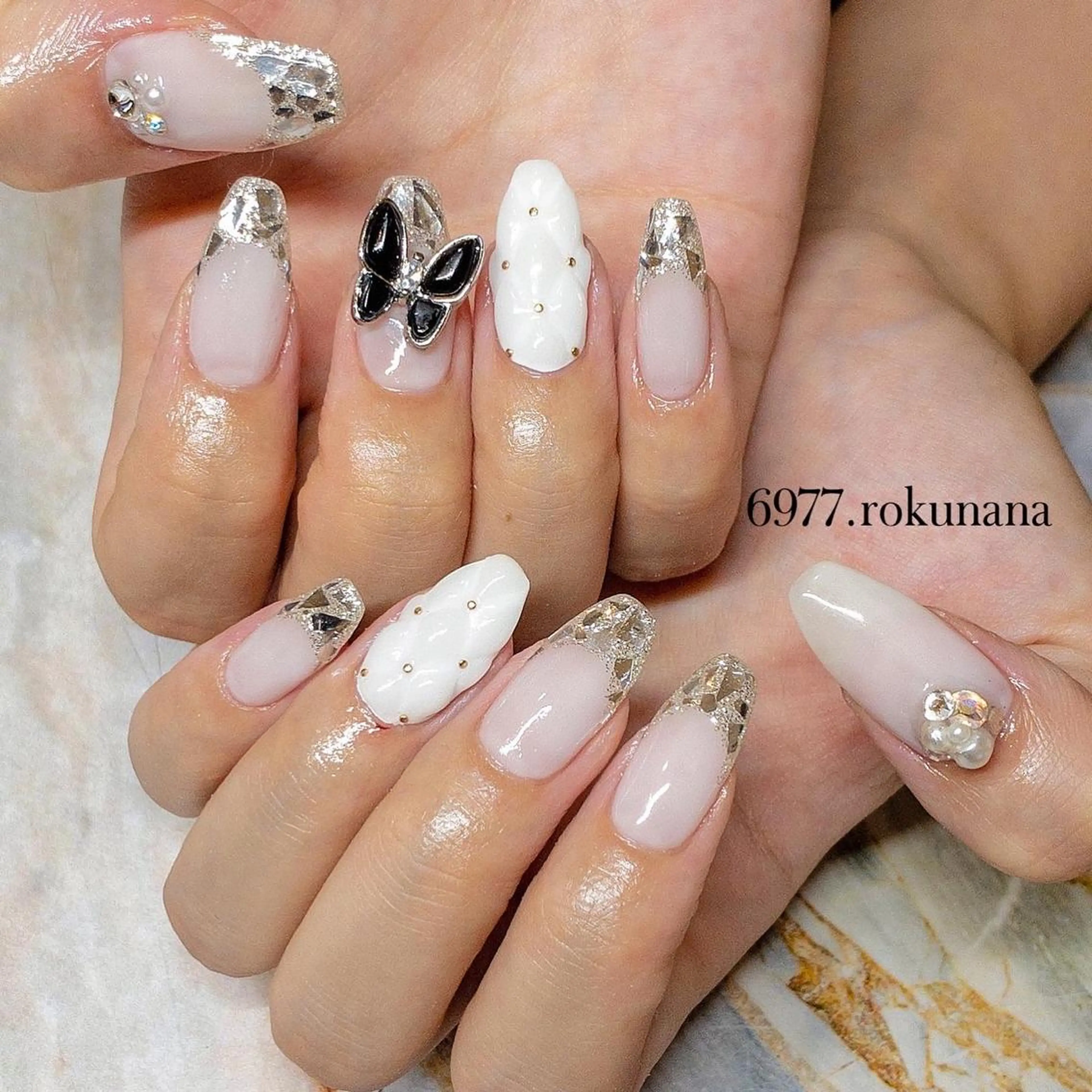 ネイル rokunana 佐野のネイルデザイン