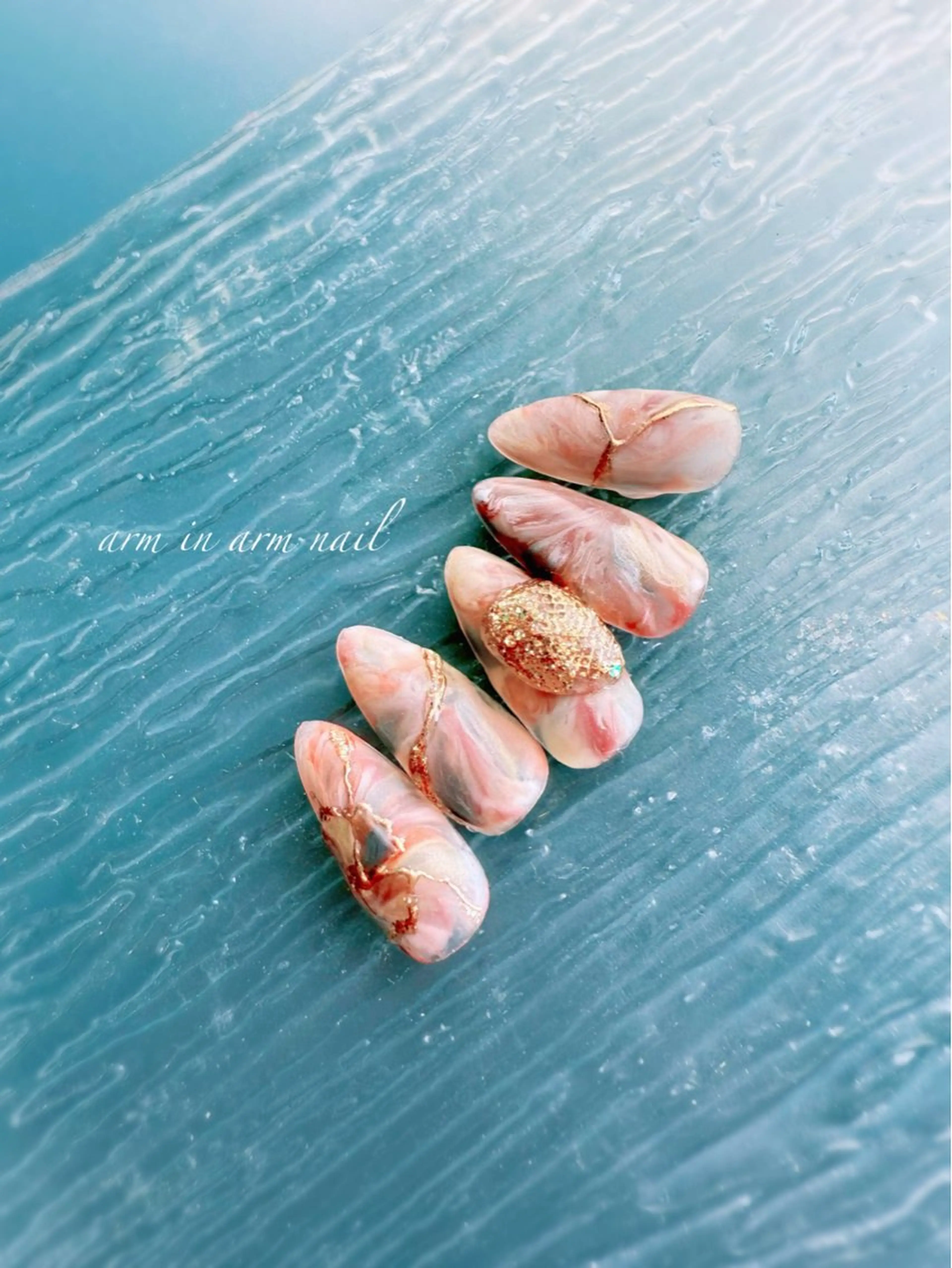 ネイル arm in arm ︎✿Yamamotoのマツエク・マツパデザイン