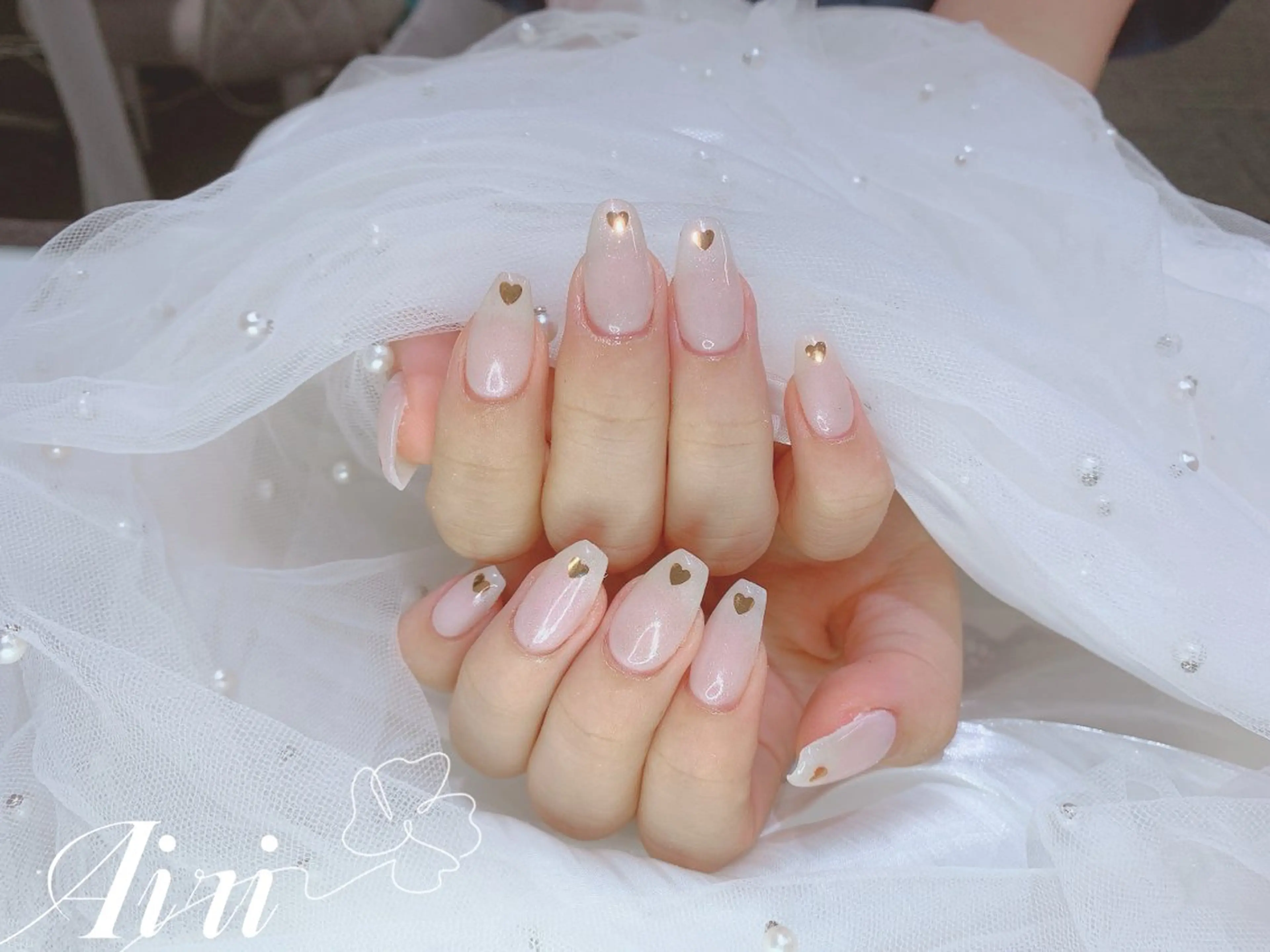 ネイル ハンドネイル ネイルサロンAiri 長さ出し·シンプルのネイルデザイン