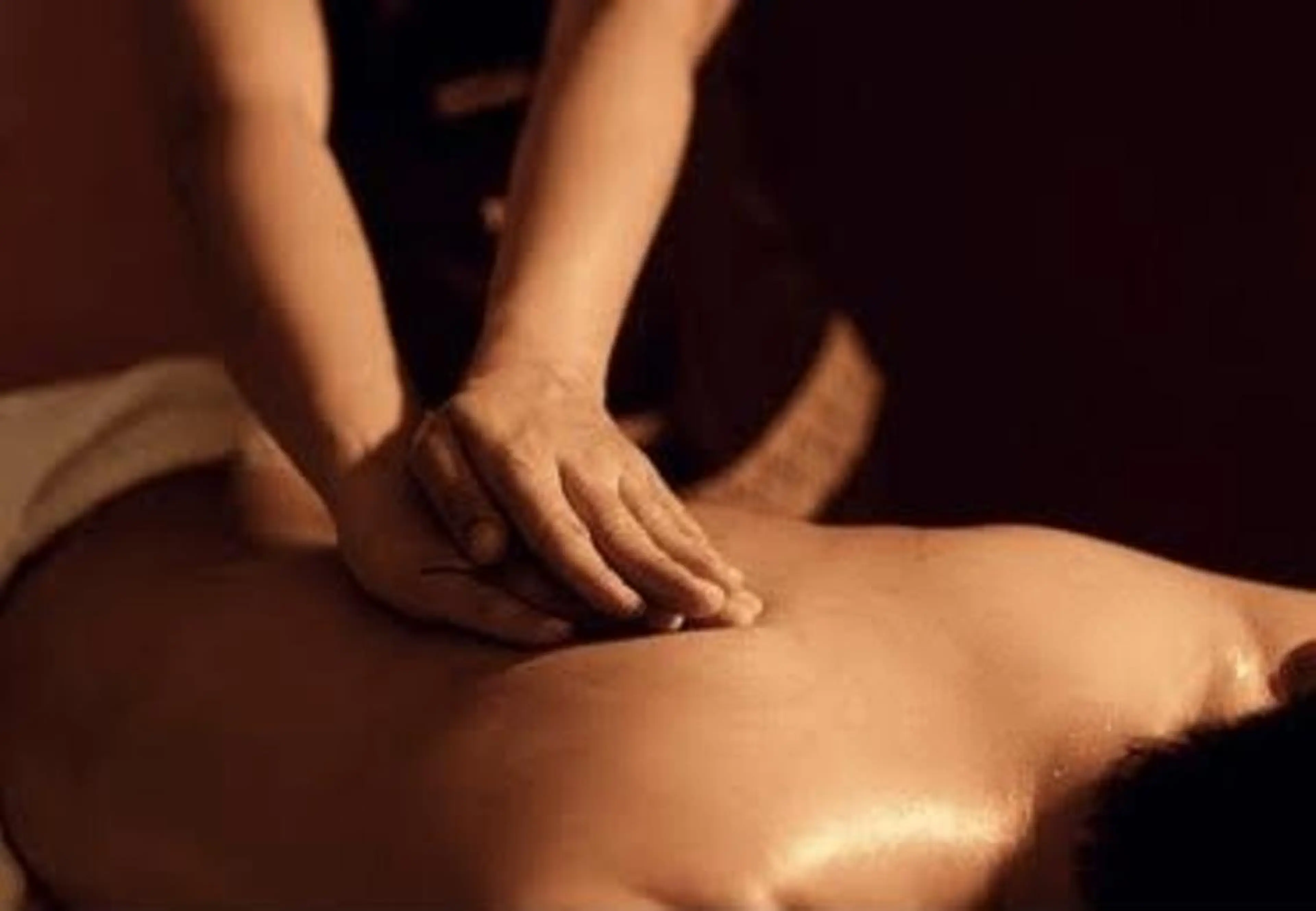 カラー ﾘﾗｸｾﾞｰｼｮﾝ ｻﾛﾝ   calmのエステ・リラクイメージ