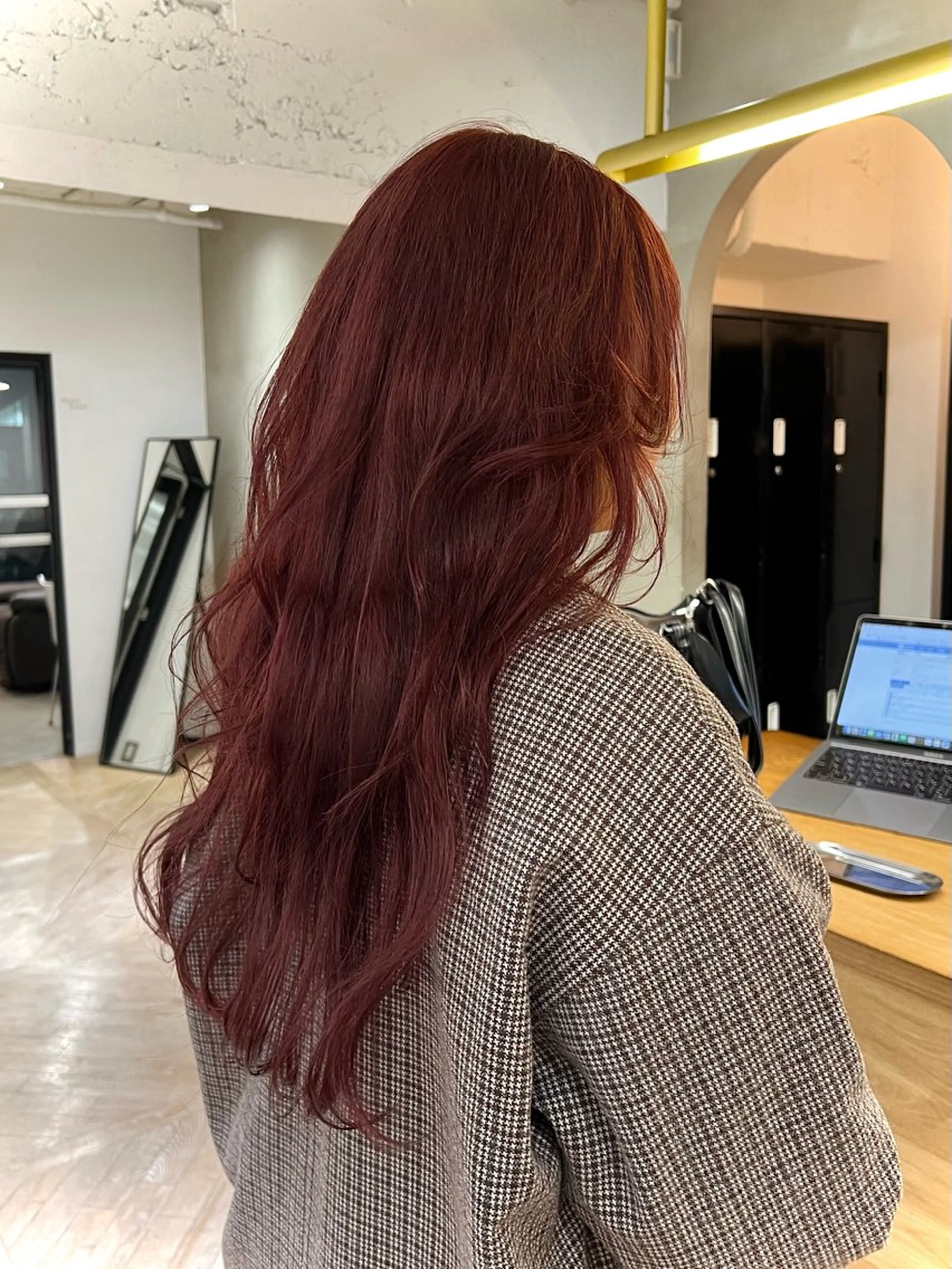 ロング ヘアカラー トリートメント 似合わせレイヤー ＆透明感カラーのヘアスタイル