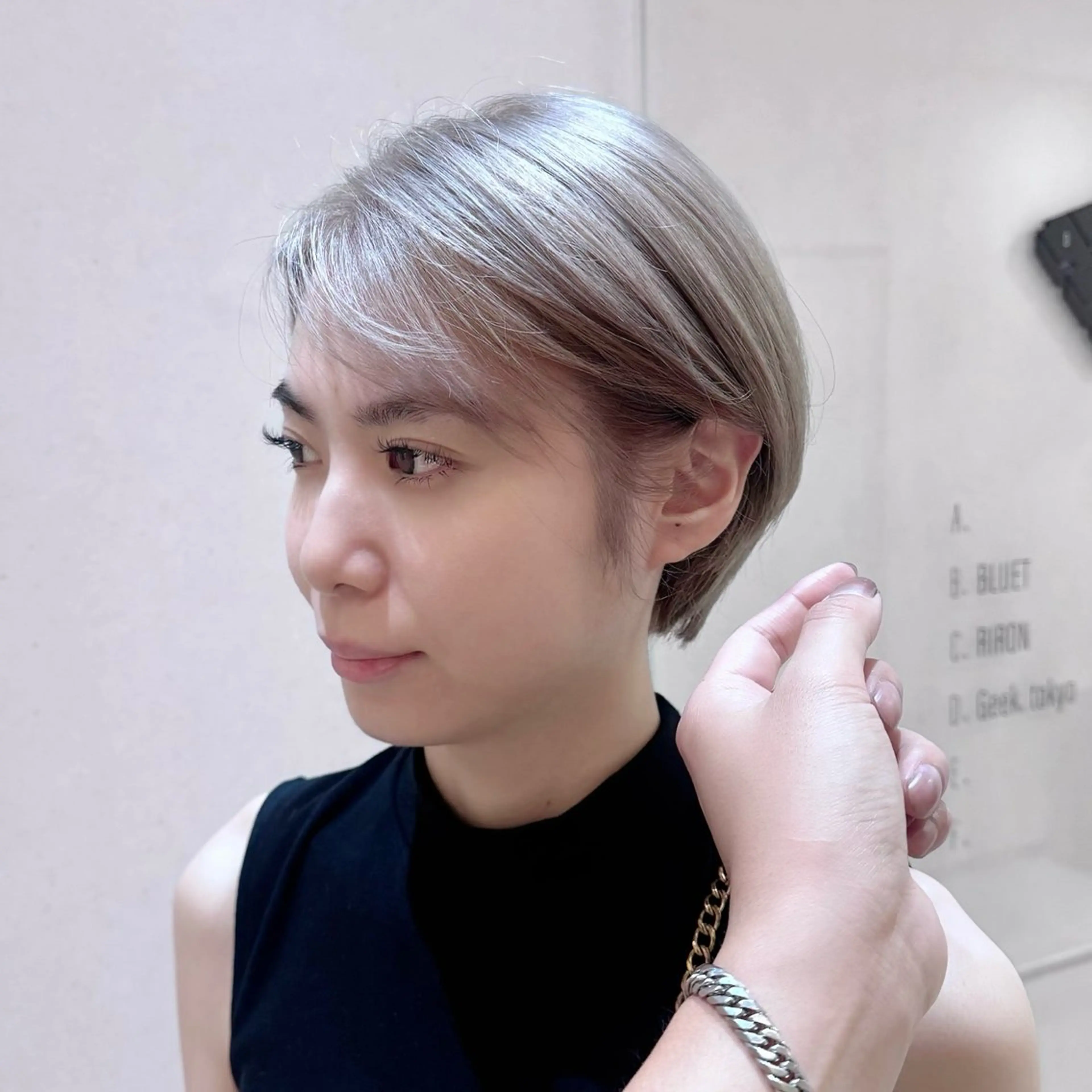 ショート カット ヘアカラー トリートメント カット特化 /BLUET/新宿のヘアスタイル