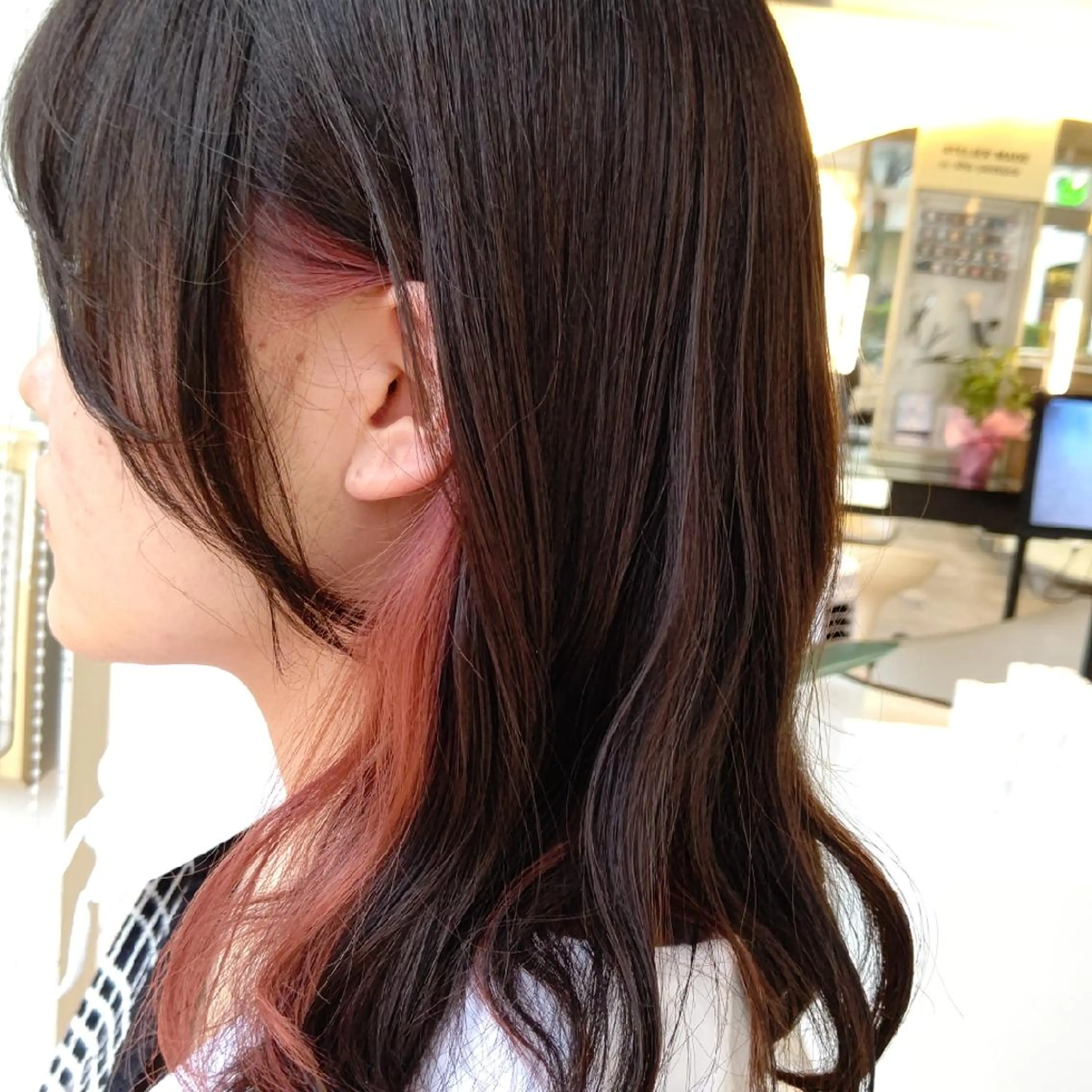 インナーカラー+カットの写真