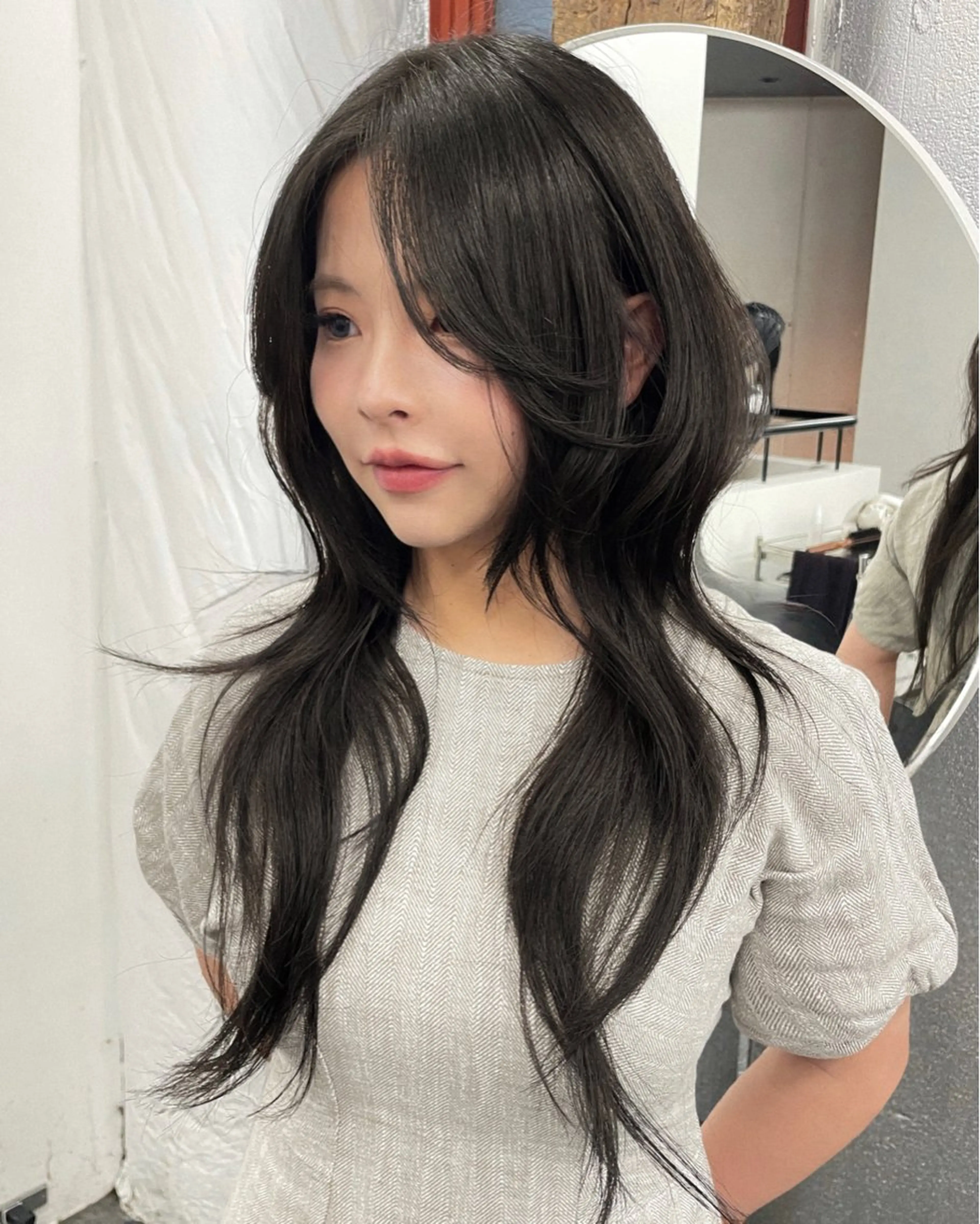 ロング カラー パーマ ハッシュカット ロング カット ヘアカラー ハッシュカット/ 韓国ヘア☽⋰mahoのヘアスタイル