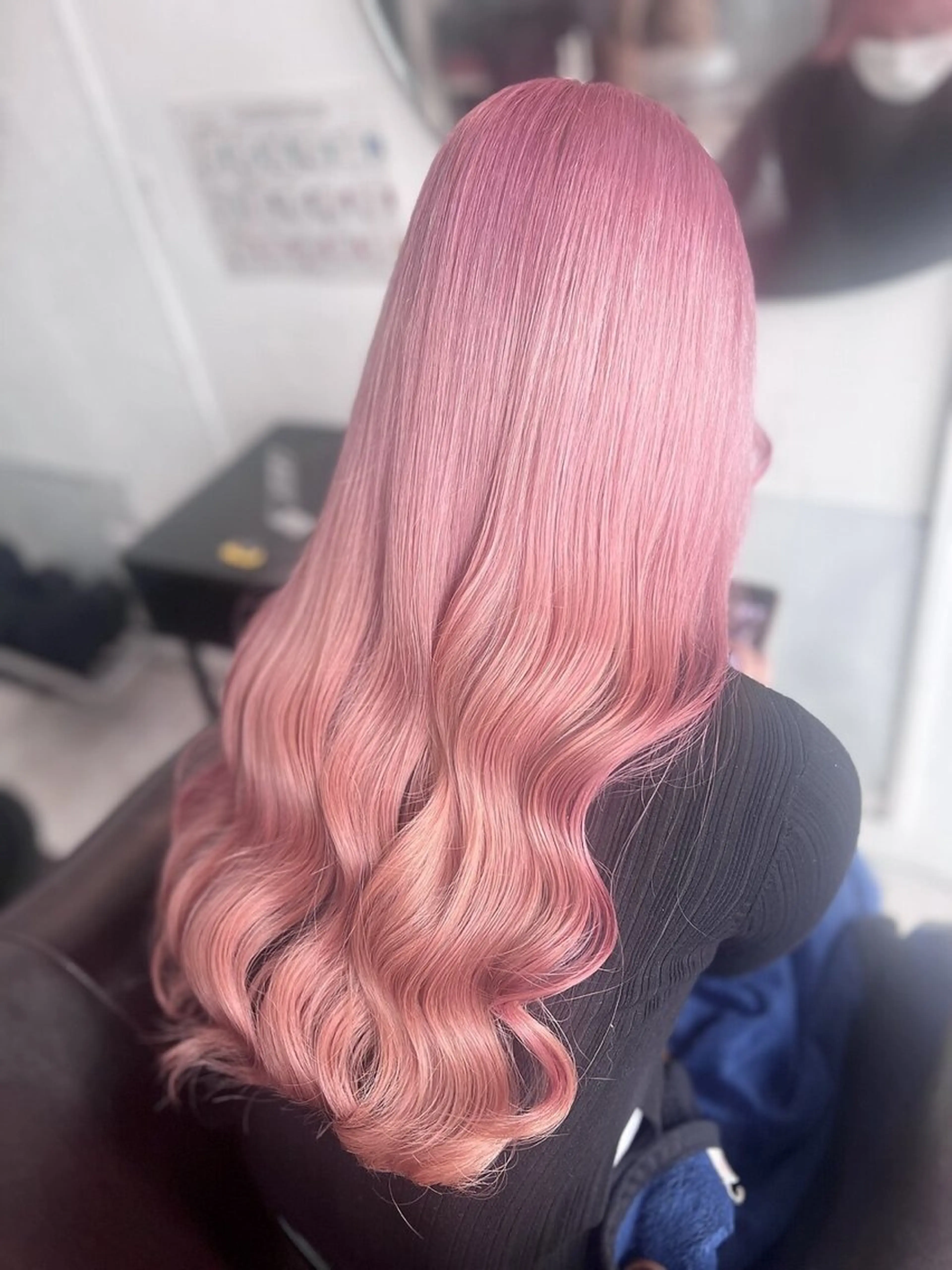 ♥️透明感カラー＋韓国風カット＋髪質改善トリートメント♥️の写真