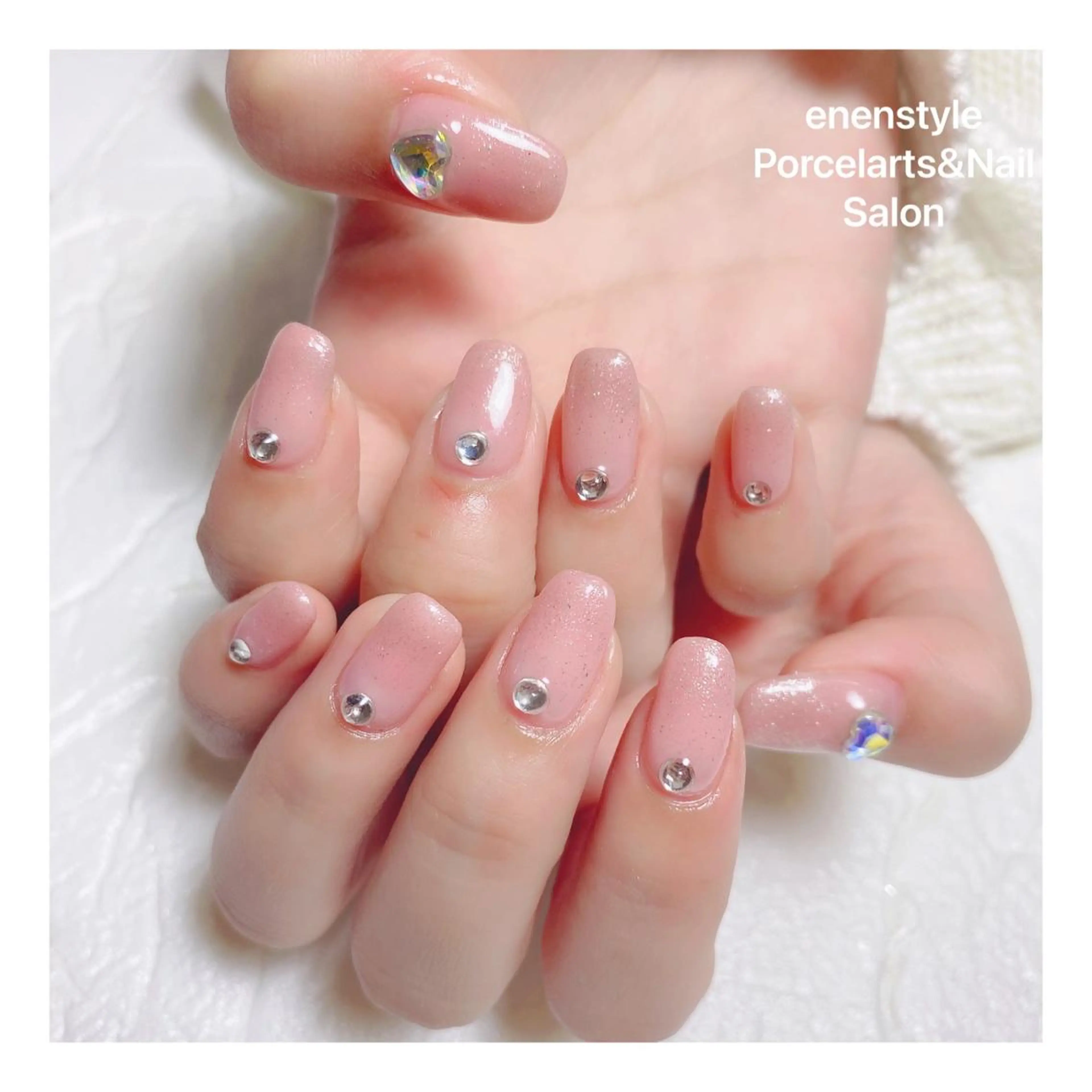 ミディアム ネイル ハンドネイル 👑enen style👑のネイルデザイン