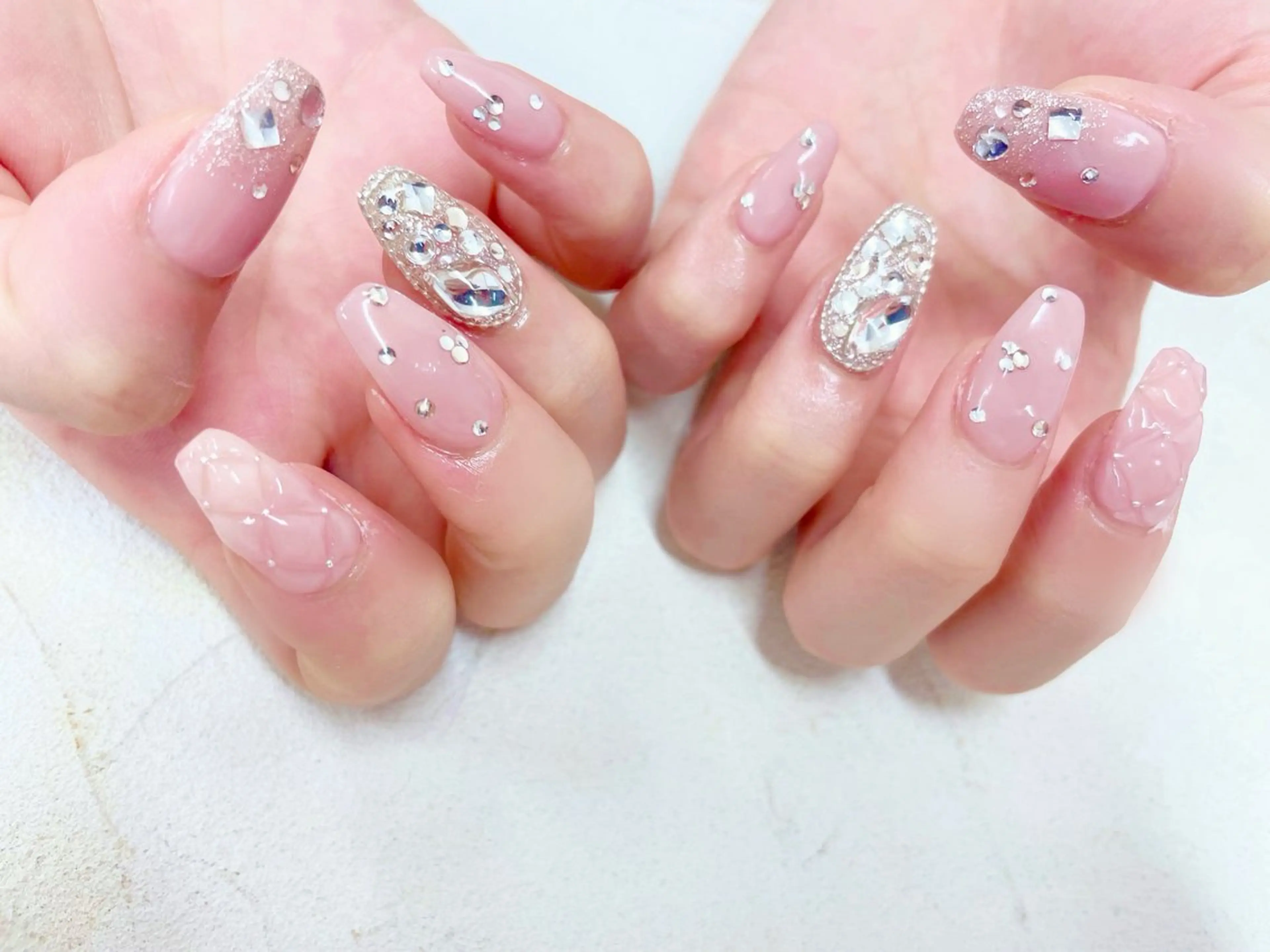 ネイル ラメ(グリッター) 持ち込み ピンク ハンドネイル ビアンカ金町店 中島　せり菜のネイルデザイン