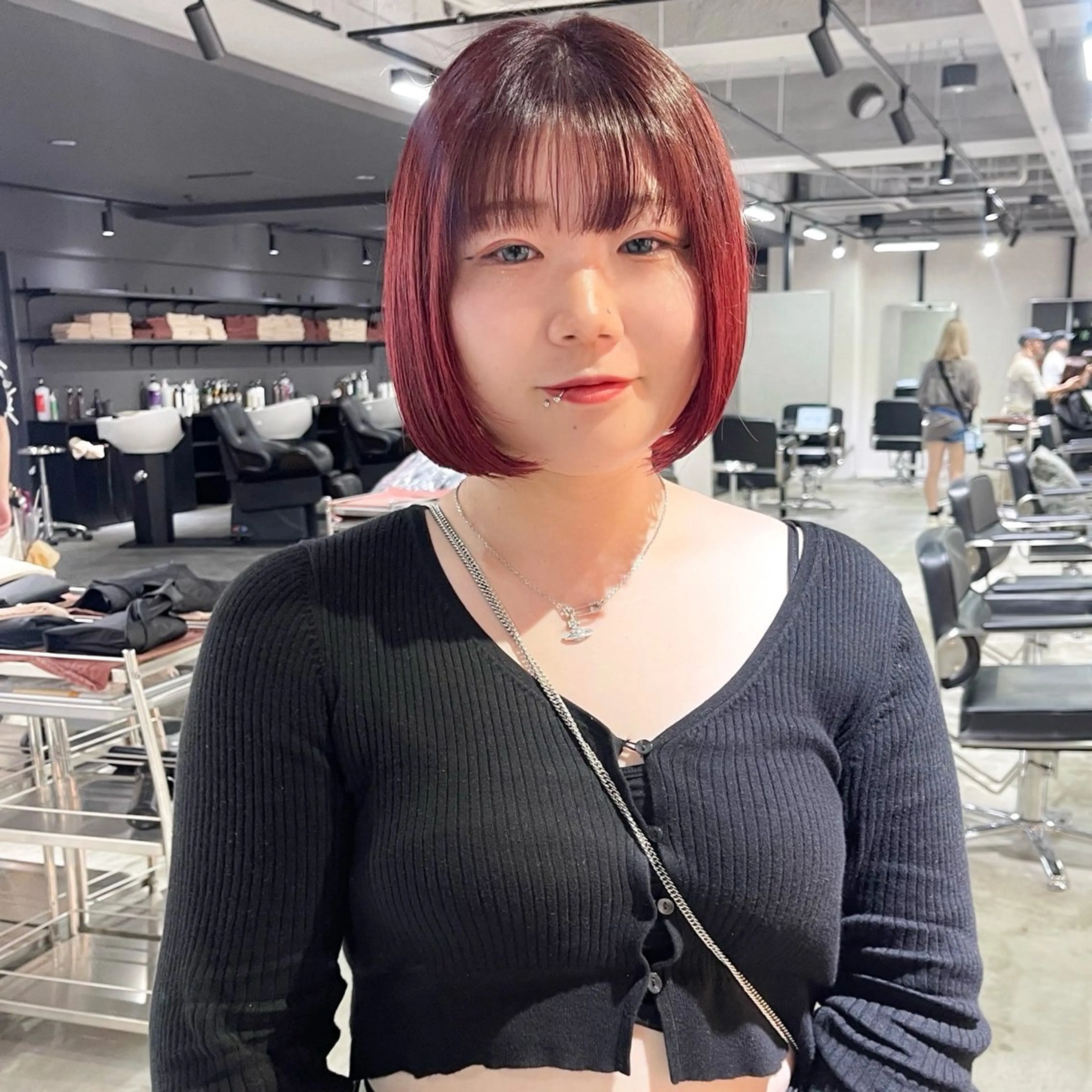 ショート カラー レッドカラー 🎀ミルクティー/暖 色×レイヤー/マリアのヘアスタイル